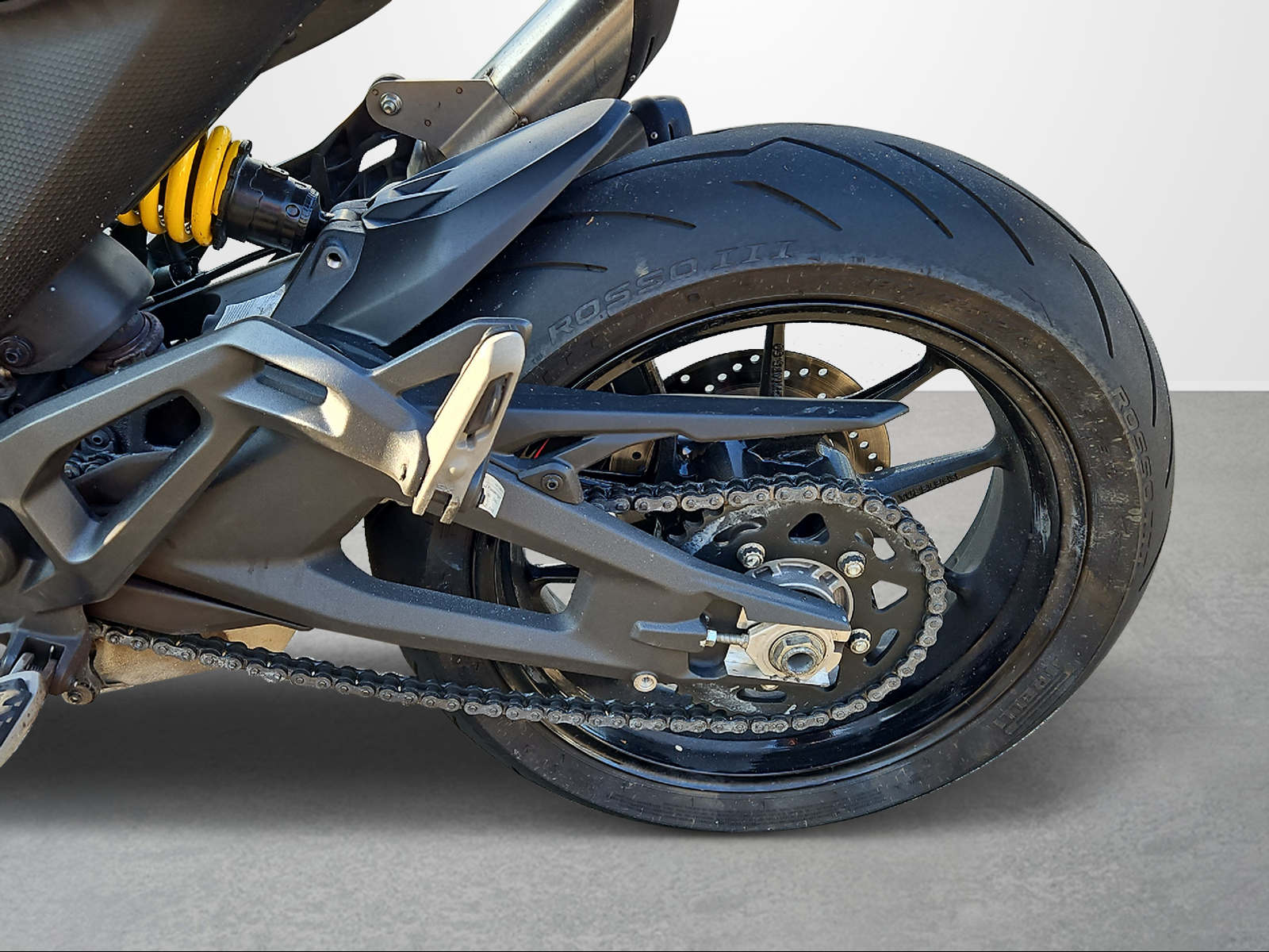 DUCATI Monster + 937-image-3