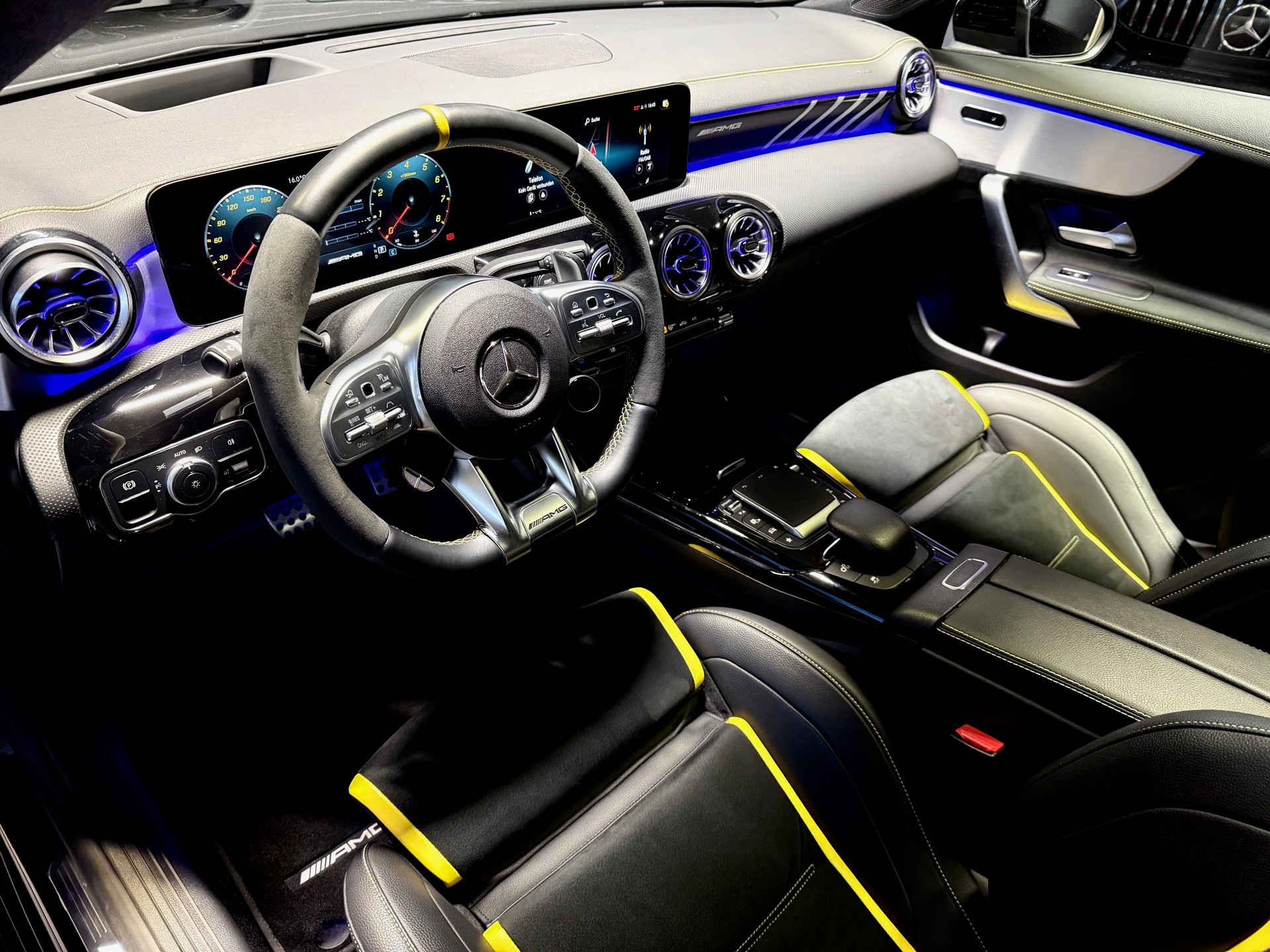 MERCEDES-BENZ CLA 45 S AMG 4Matic+ 8G-DCT-image-11