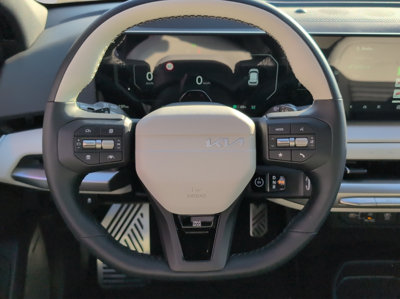 KIA EV4 81,4 kWh GT-Line / veganes Leder-Interieur / Wärmepumpe / 7-Jahre CH Herstellergarantie / Leasing ab 0.00% 24 Mte.-image-12