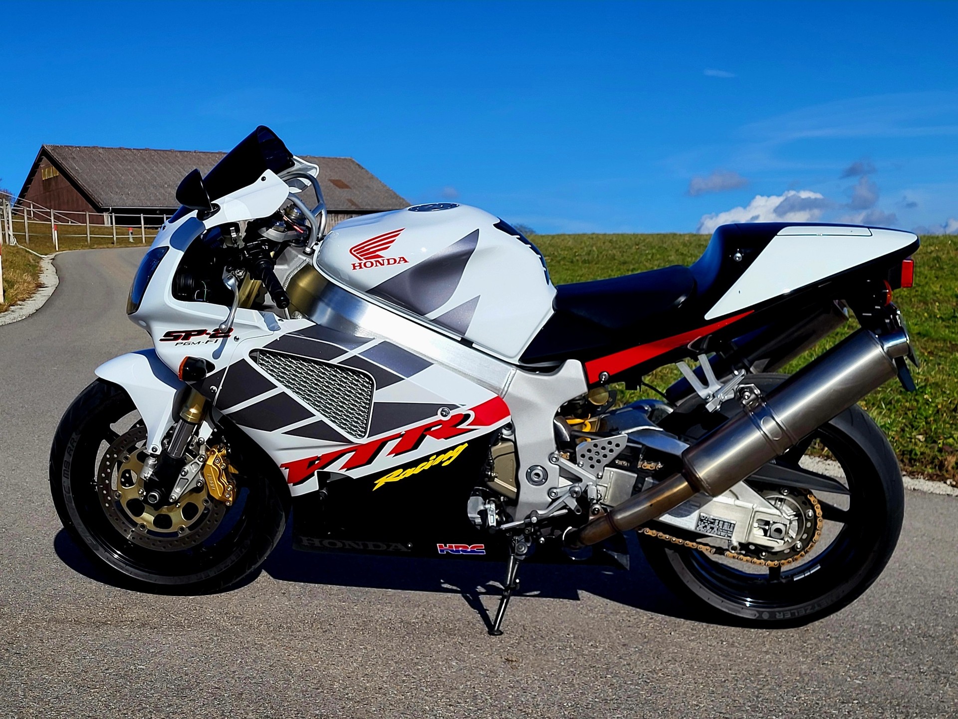 HONDA VTR 1000 SP-2 HRC 2002-image-6