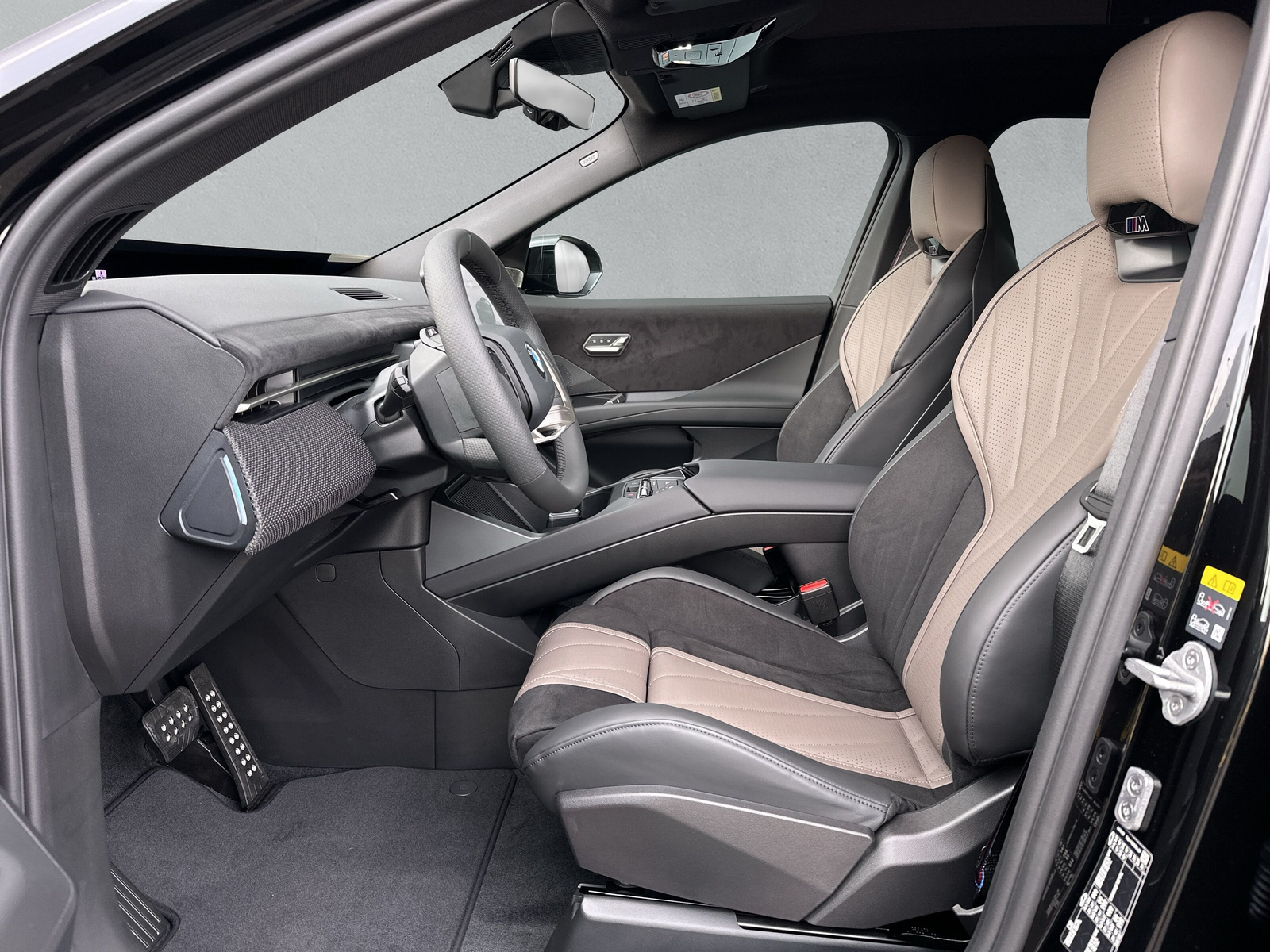 BMW iX3 50 xDrive M Sport Pro **Action de leasing à 0.9% avec assurance et roues hiver**-image-10