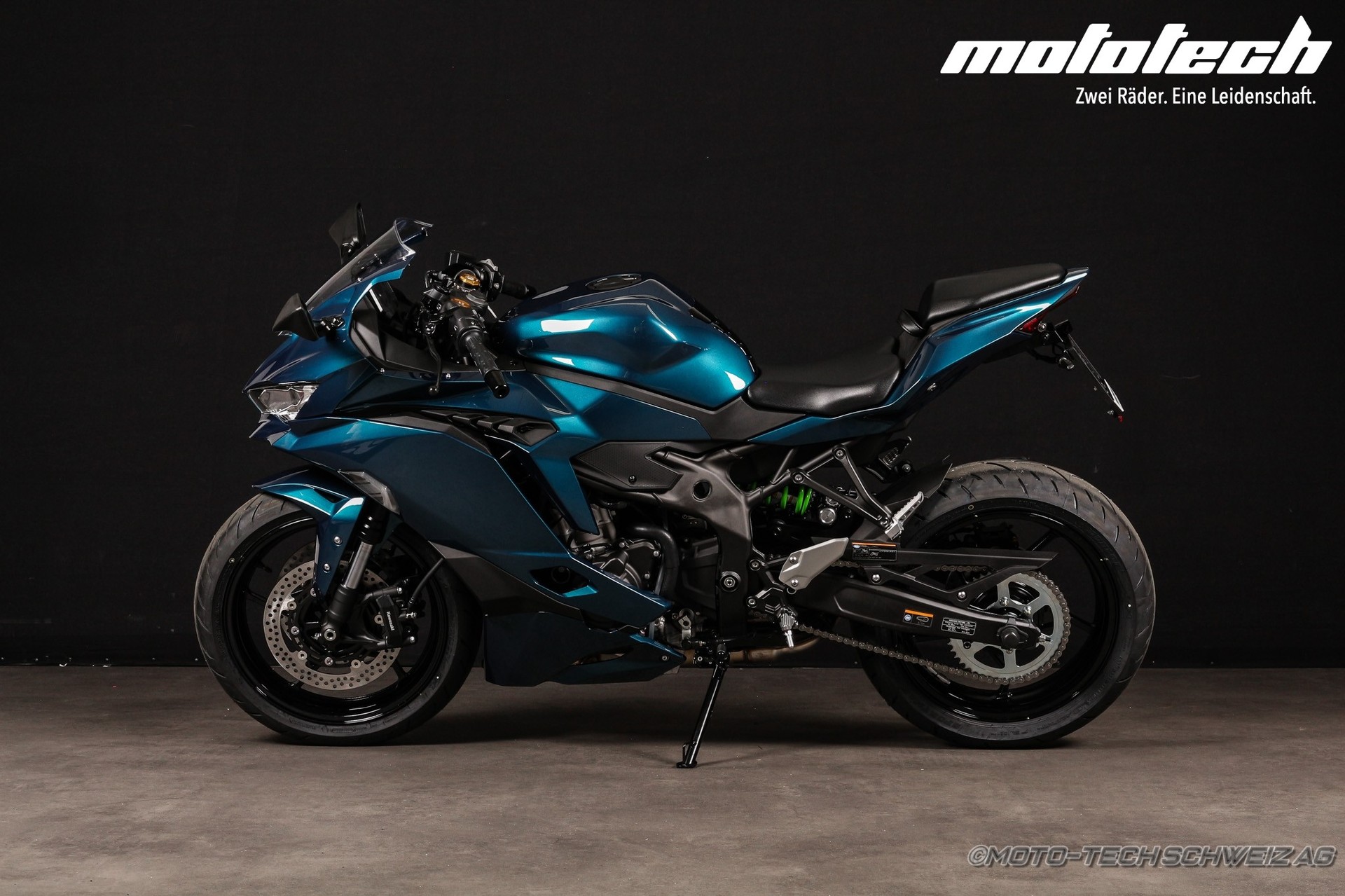 KAWASAKI Ninja ZX-4RR (35kW)-image-3