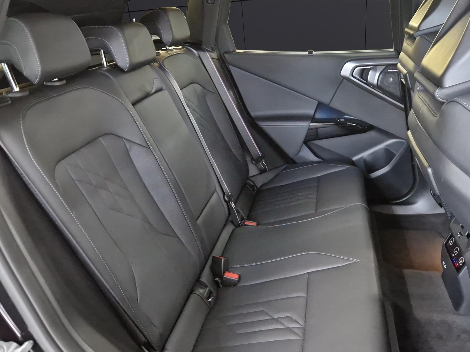 BMW X3 30e xDrive-image-13