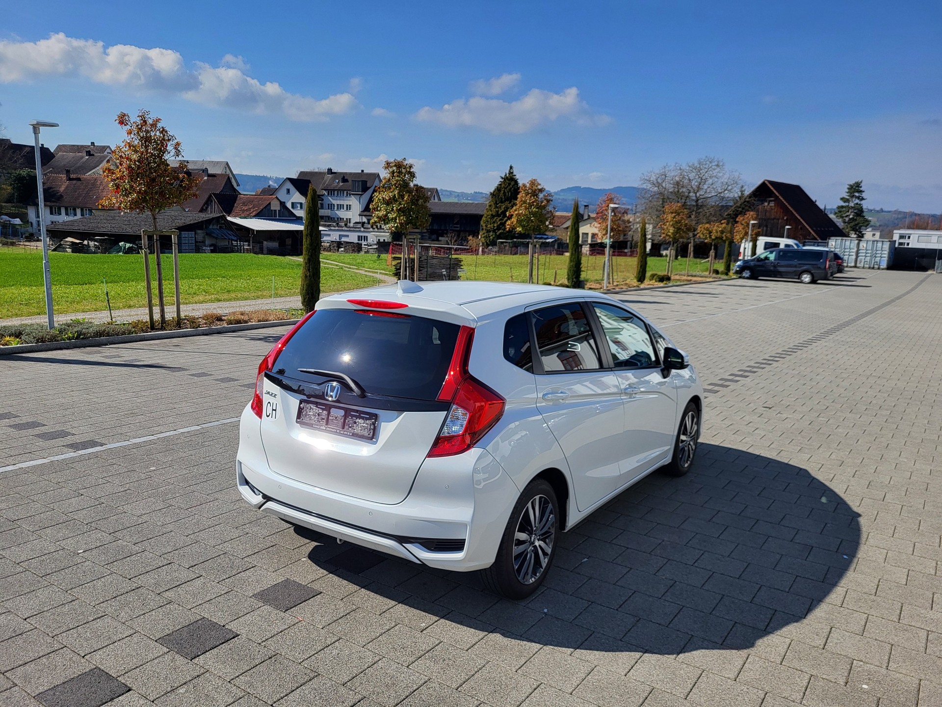 HONDA Jazz 1.3i-VTEC Elegance CVT-image-2