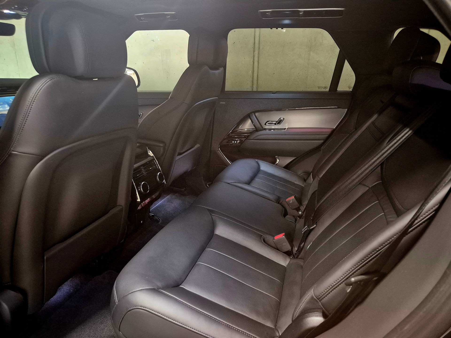 LAND ROVER Range Rover Sport D300 3.0 TD6 MHEV Dynamic SE Automatic-image-12