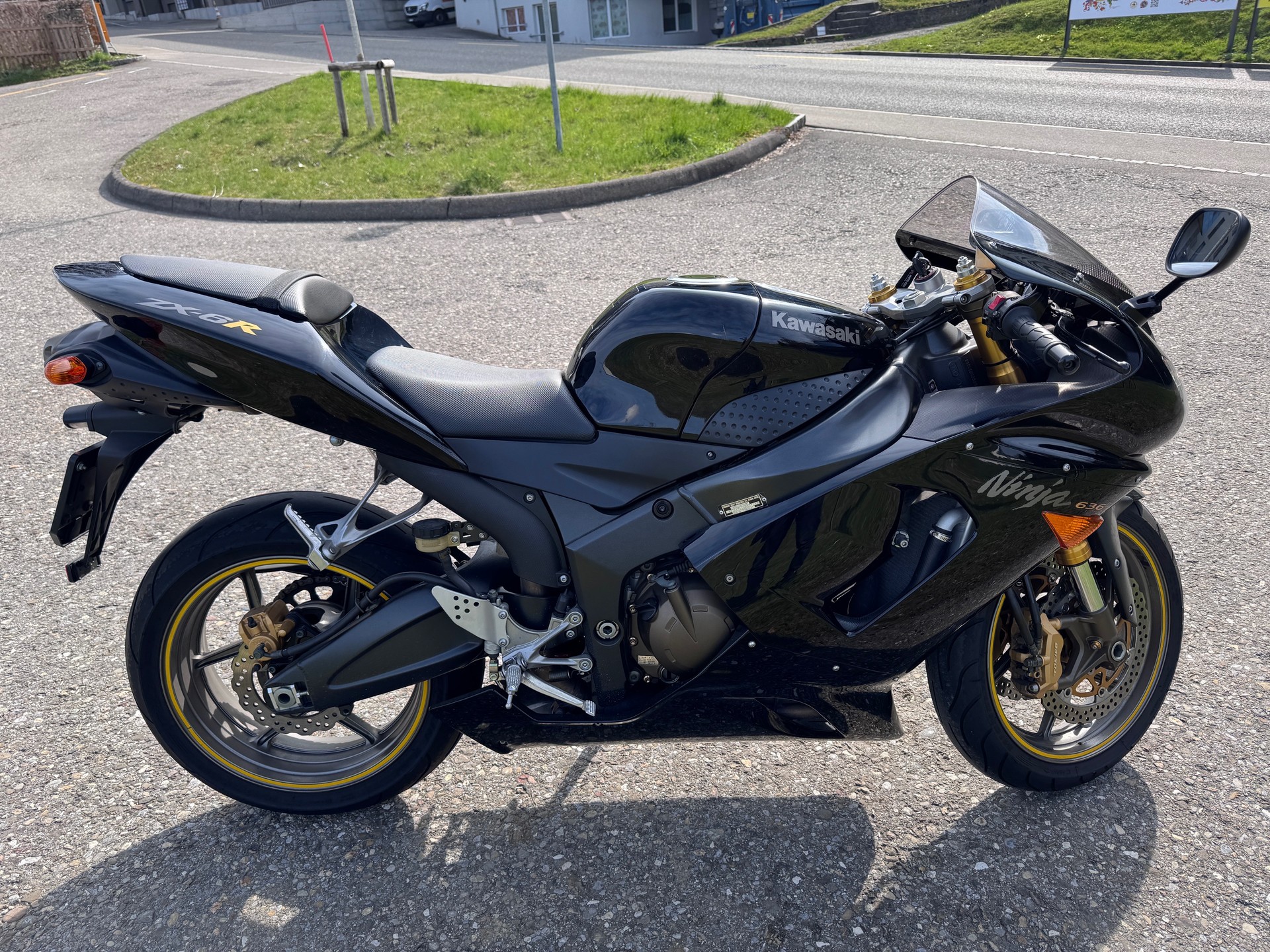 KAWASAKI Ninja ZX-6R-image-0