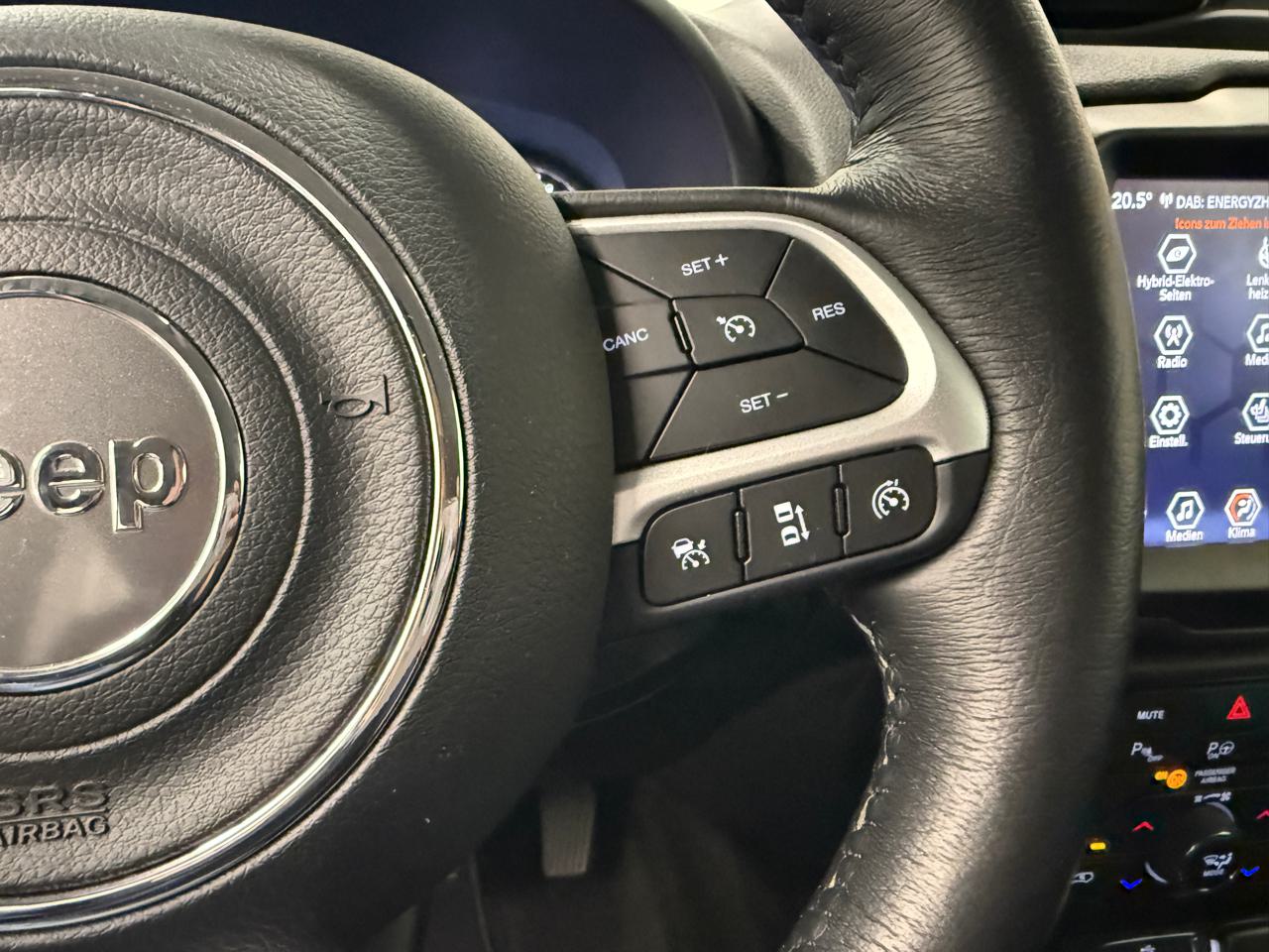JEEP Renegade 1.5 Turbo MHEV Limited-image-6