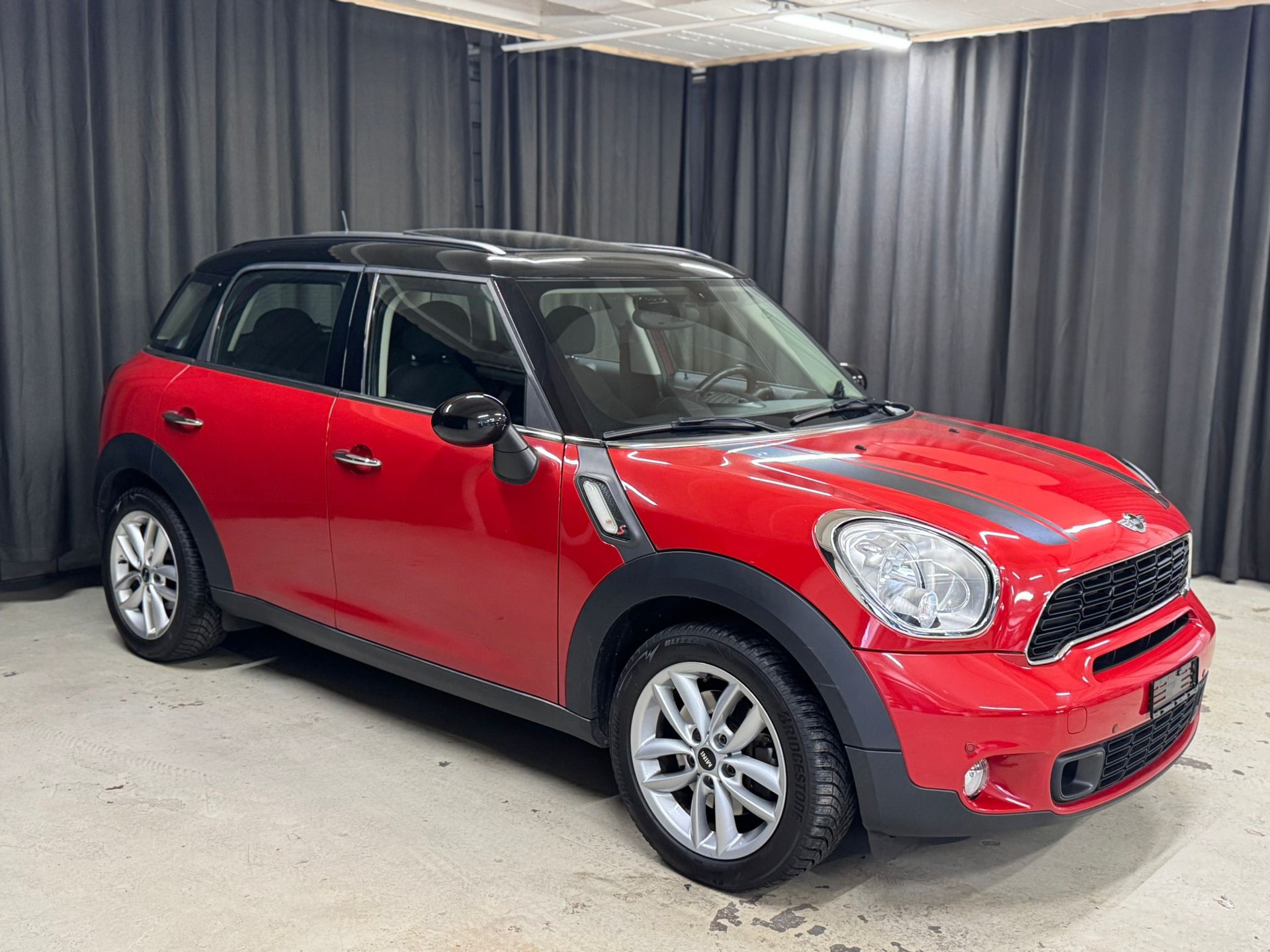 MINI Countryman Cooper S ALL4 Steptronic-image-1