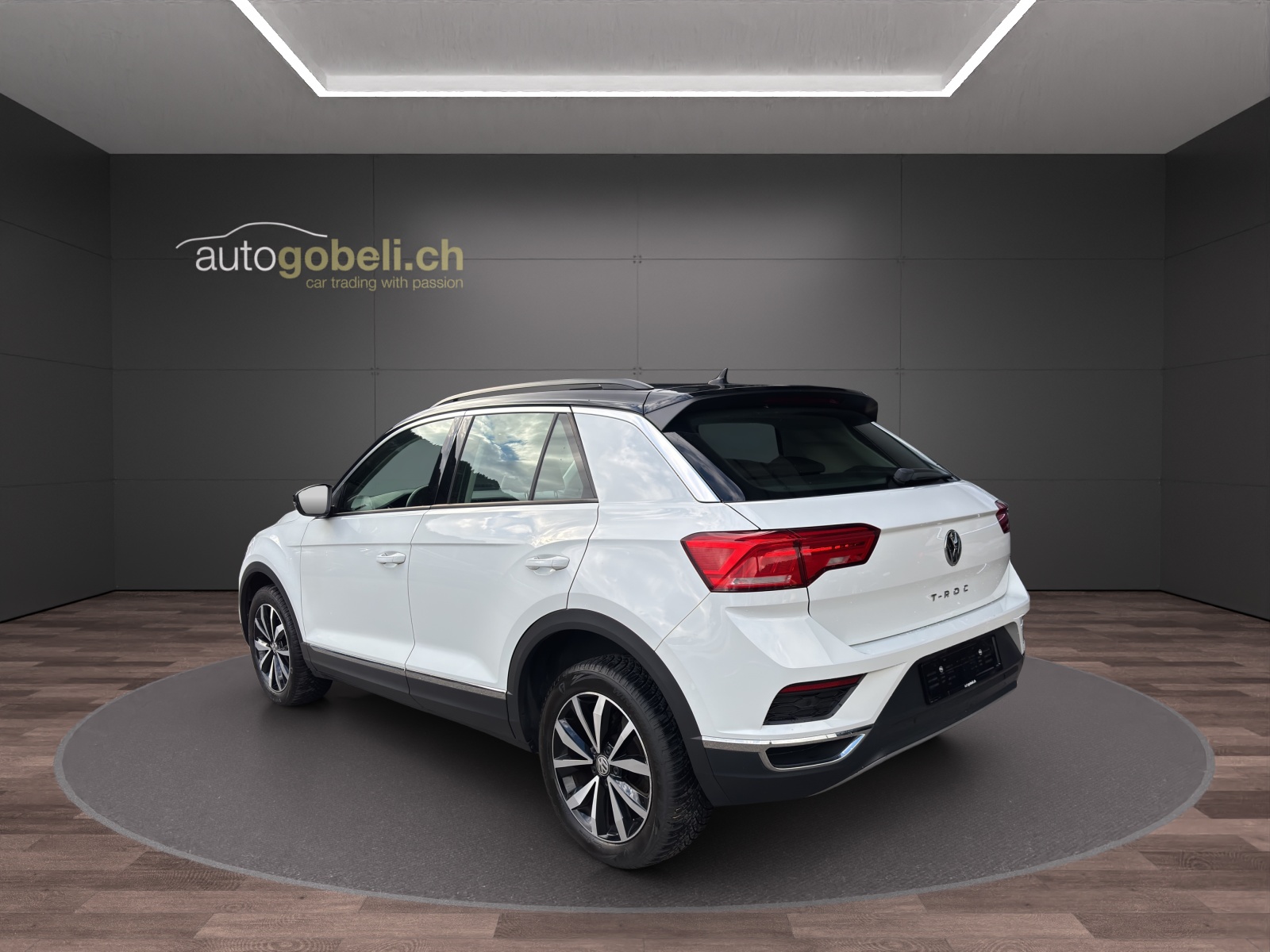 VW T-Roc 1.0 TSI Advance-showroom-element-1