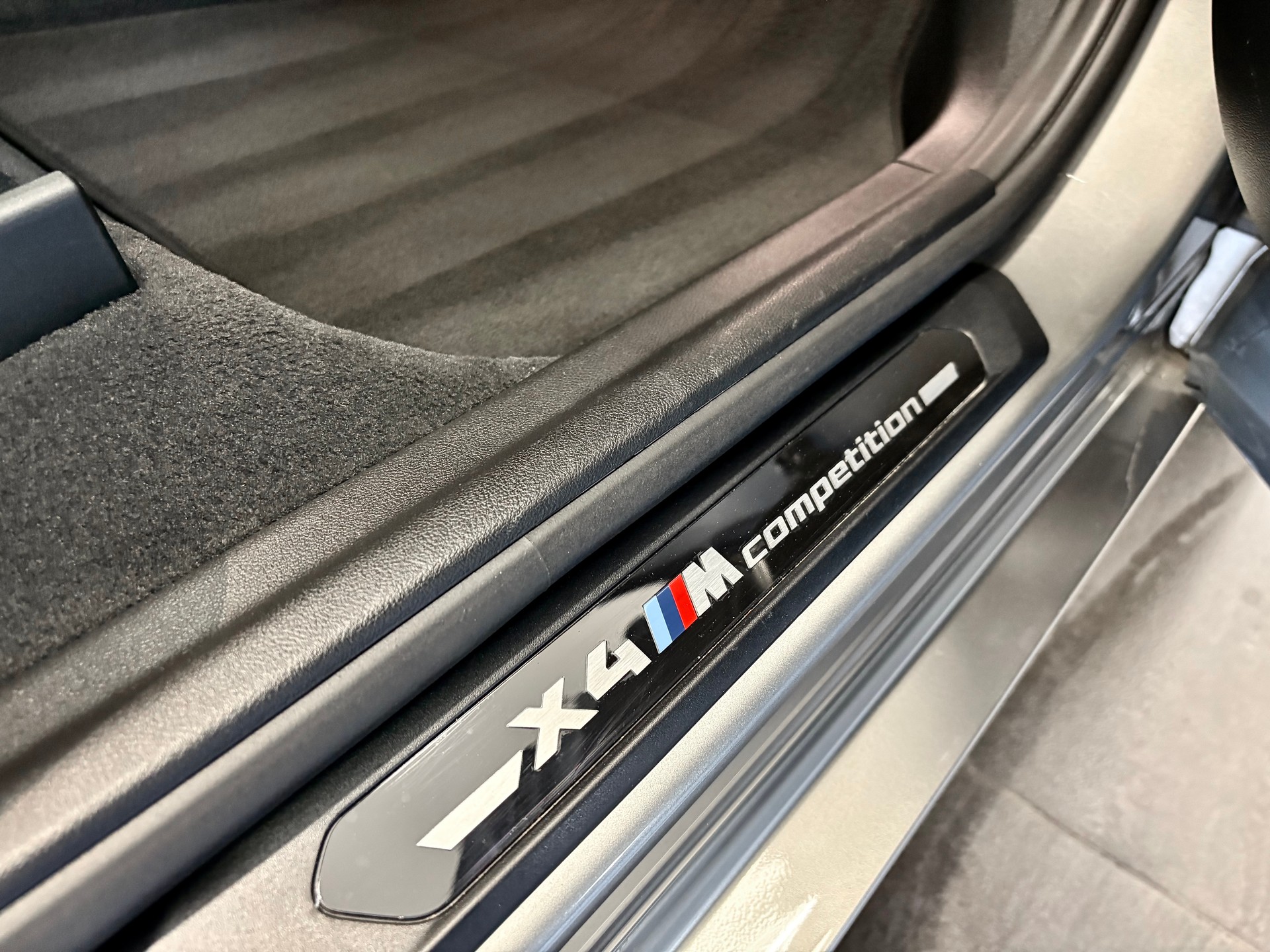 BMW X4M M Competition *Grail Sportauspuffanlage*-image-13