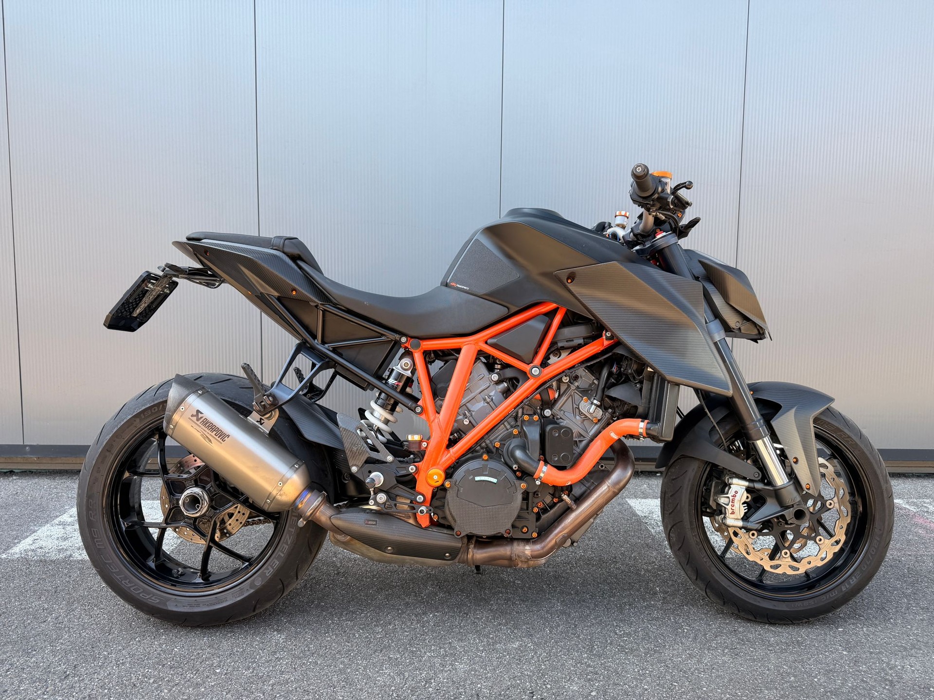KTM 1290 Super Duke R-image-1