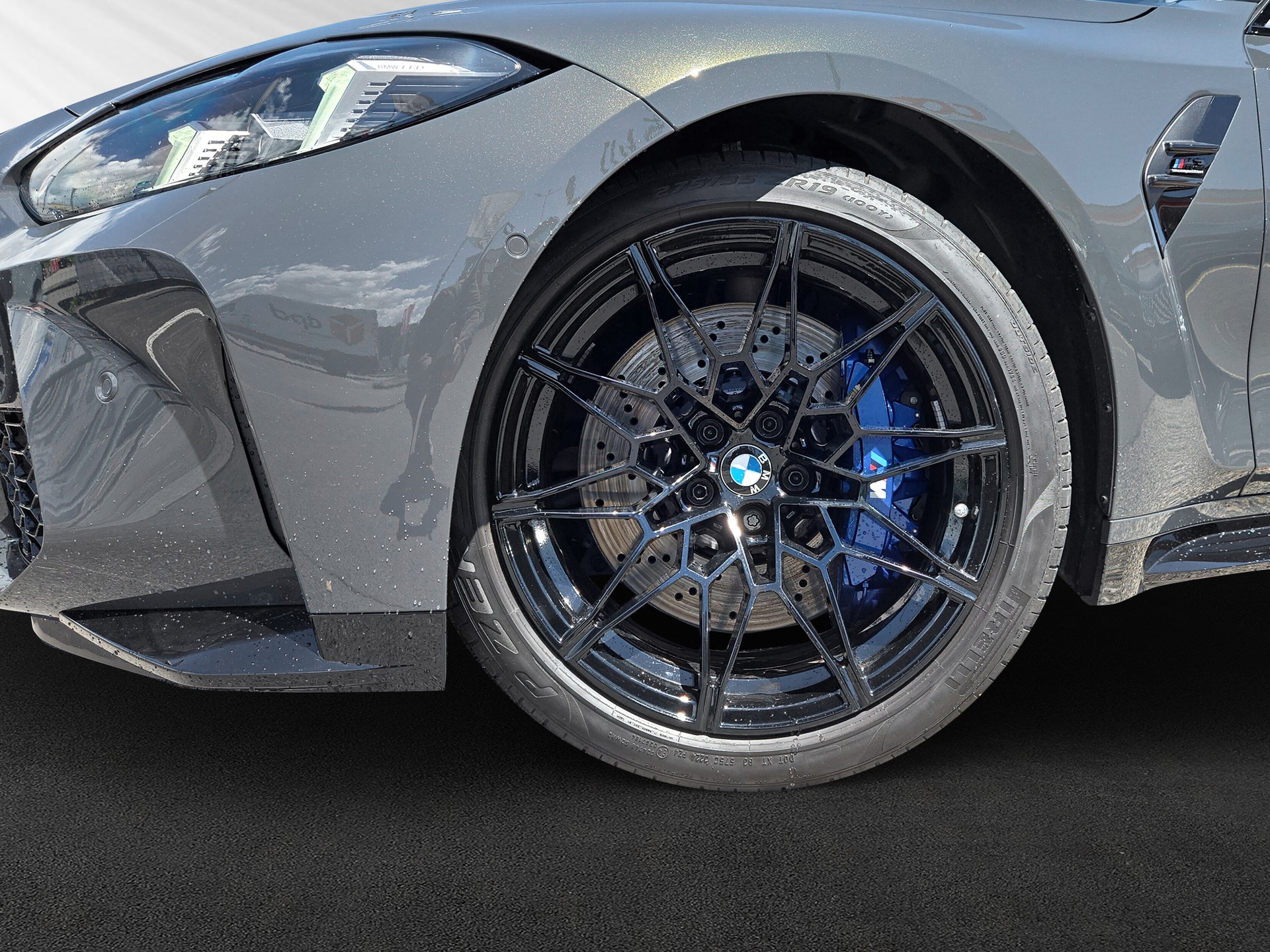 BMW M3 Competition-image-8