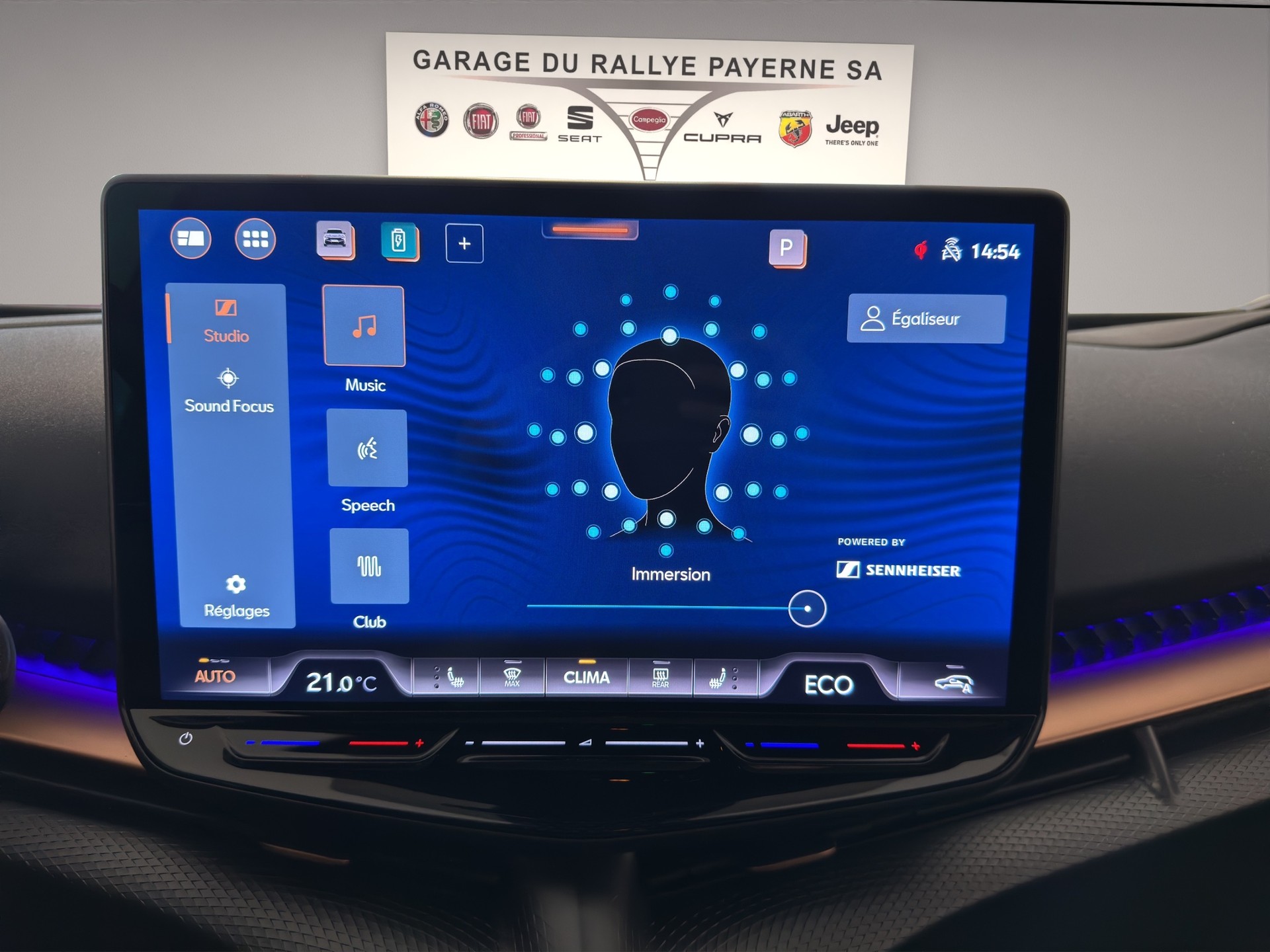 CUPRA Tavascan Type 9 77 kWh VZ Adrenaline-image-18