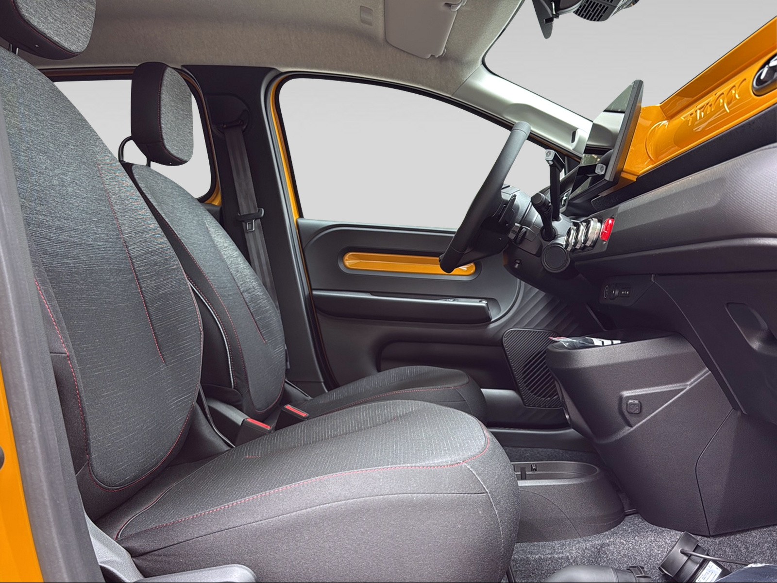RENAULT Twingo E-Tech Urban Range techno-image-10