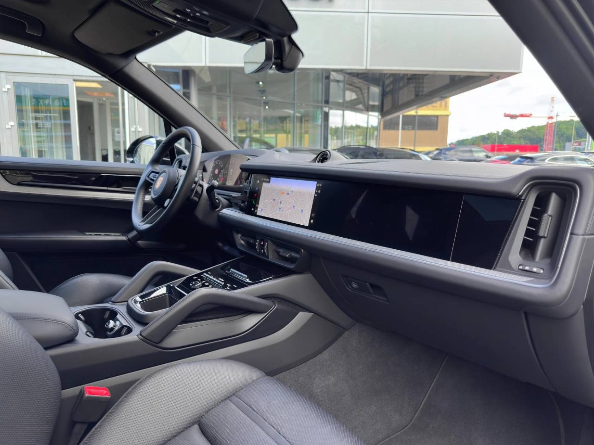 PORSCHE Cayenne-image-19