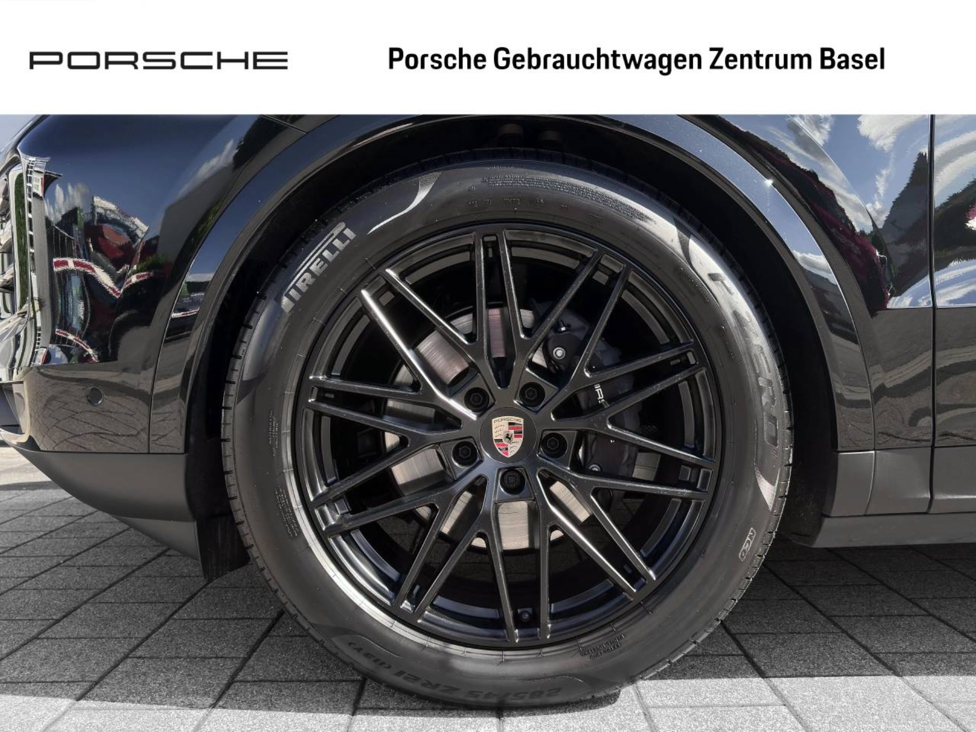 PORSCHE Cayenne-image-5
