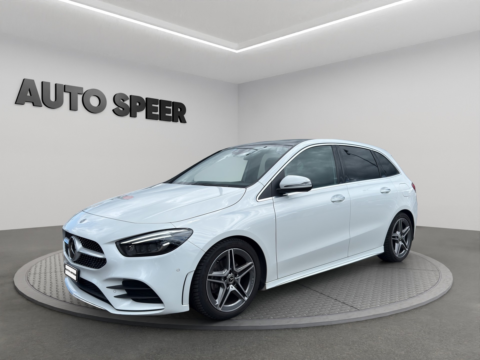 MERCEDES-BENZ B 200 4Matic AMG Line