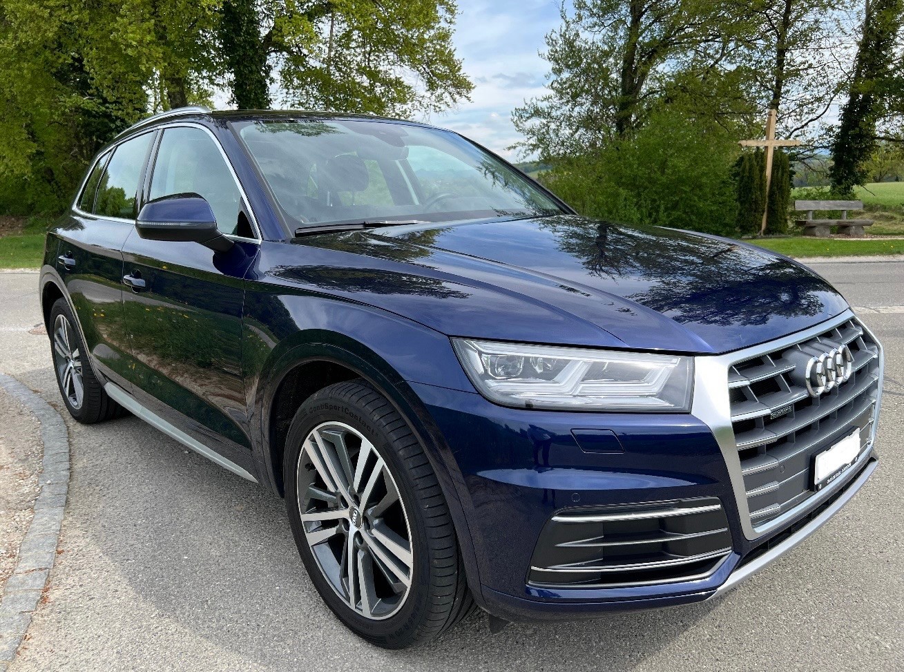 AUDI Q5 2.0 TDI sport quattro S-tronic-image-2