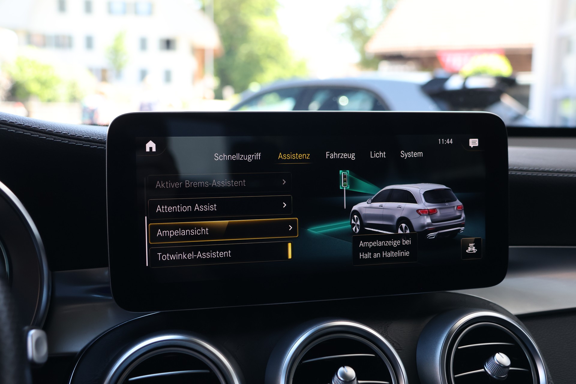 MERCEDES-BENZ GLC 300 AMG Line 4Matic 9G-Tronic + 2.4T AHK-image-25