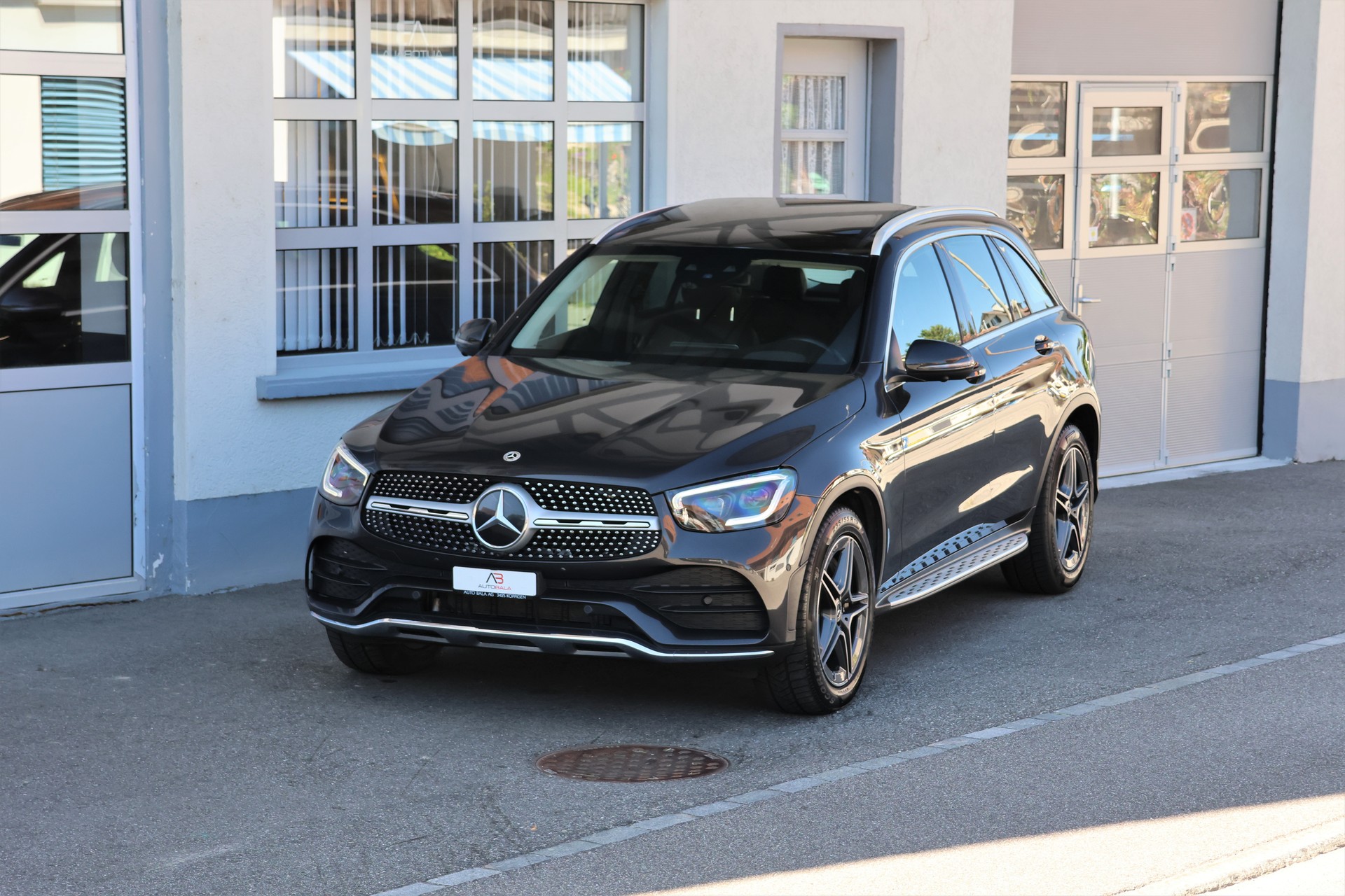 MERCEDES-BENZ GLC 300 AMG Line 4Matic 9G-Tronic + 2.4T AHK