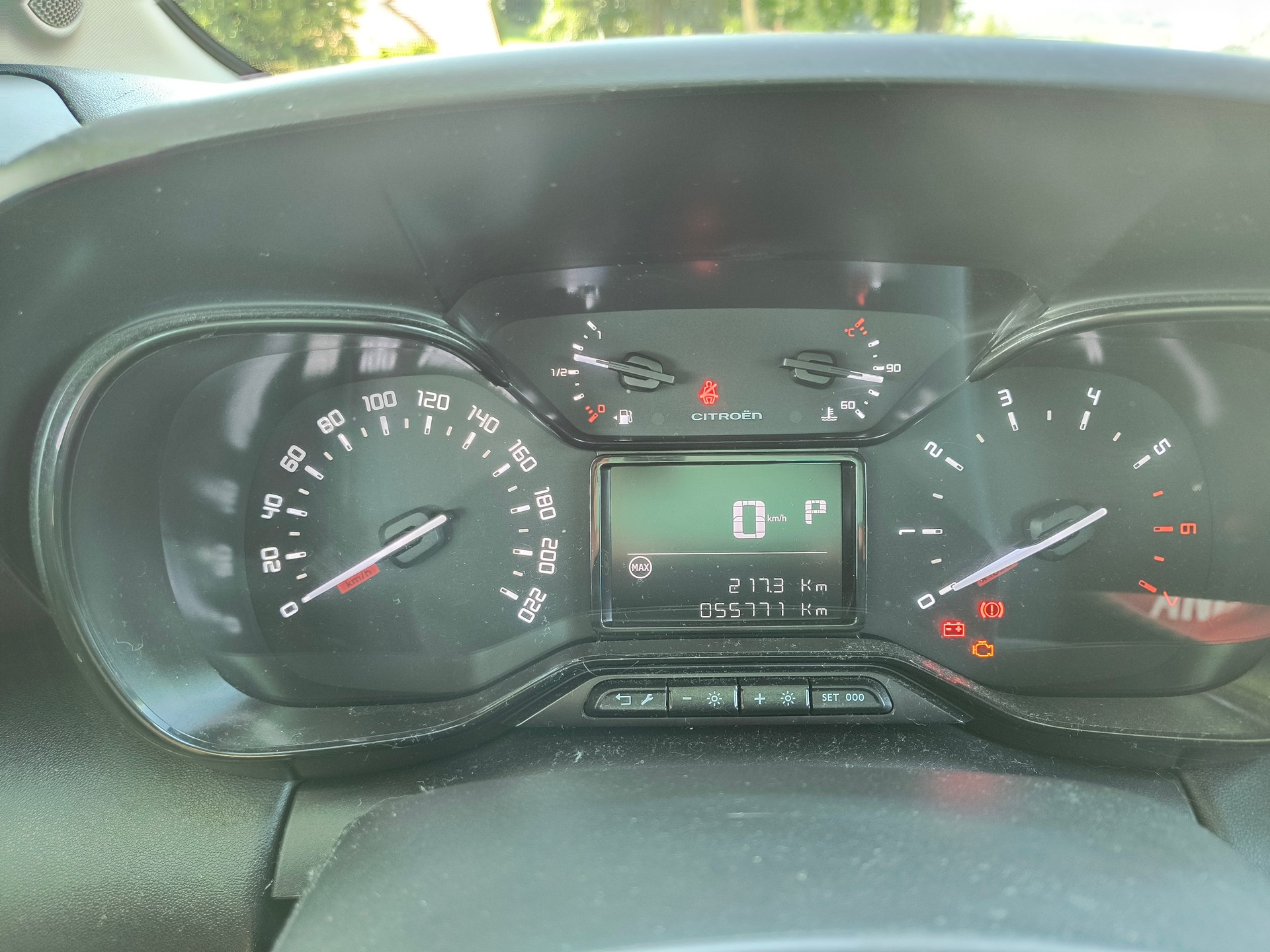 CITROEN 1.2 PureTech 130 Swiss Edition-image-11