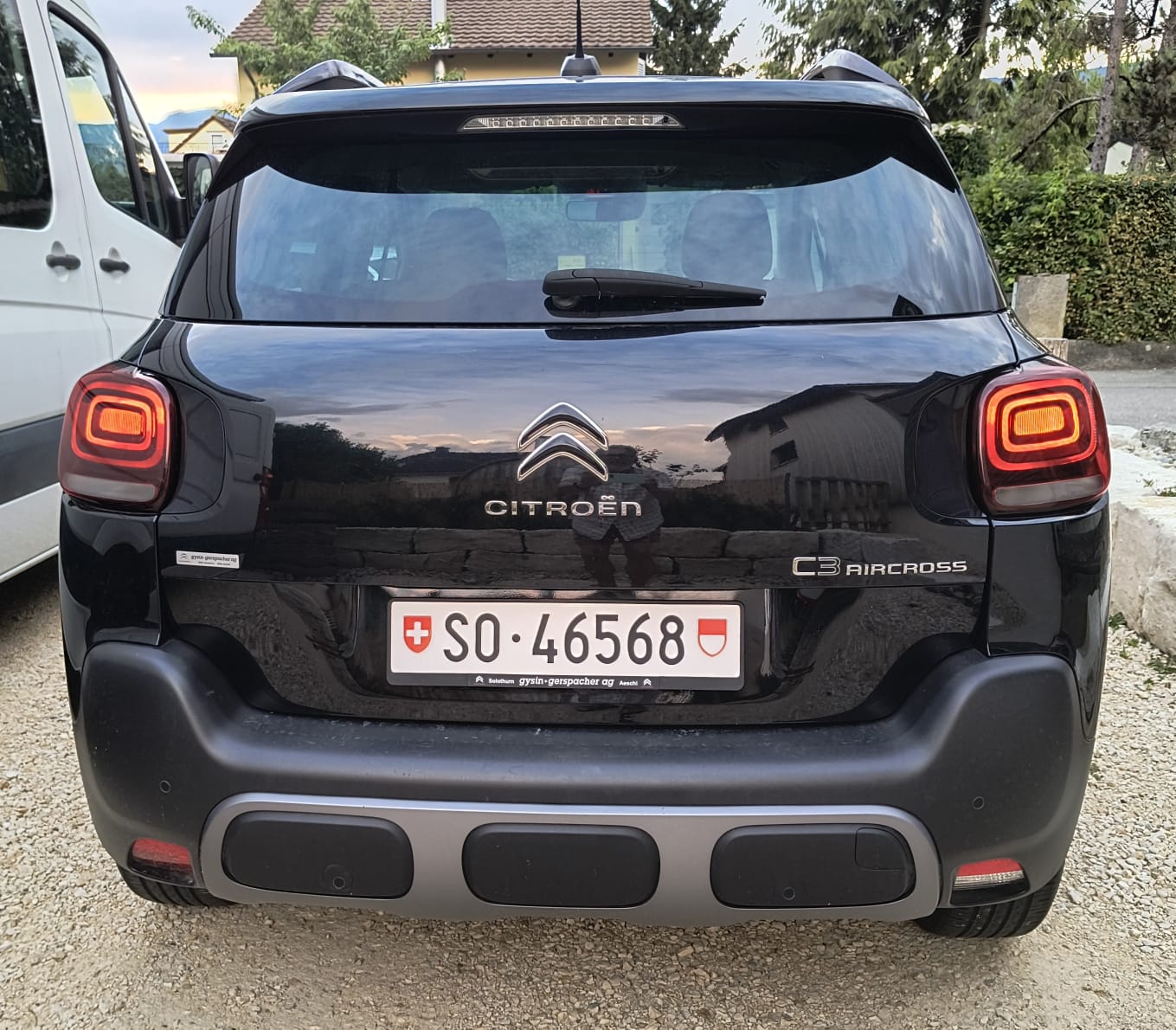 CITROEN 1.2 PureTech 130 Swiss Edition-image-2