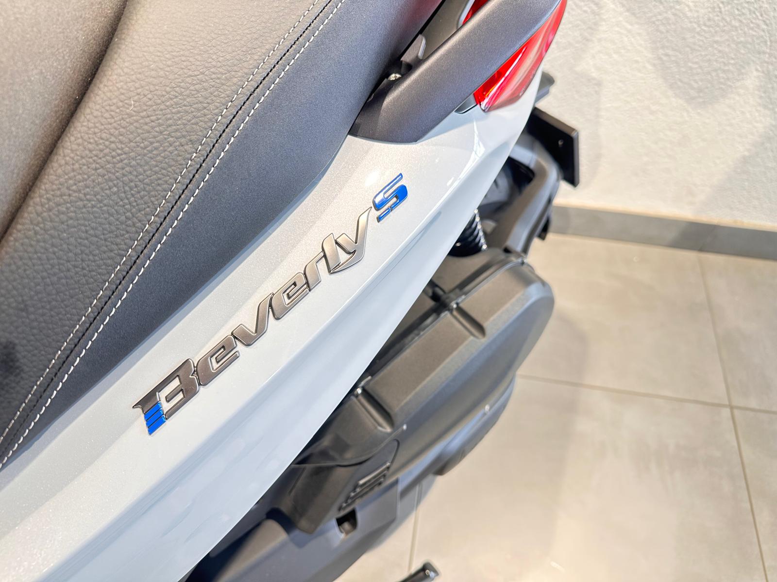 PIAGGIO Beverly 400 Sport | Vorführfahrzeug | ABS | Garantie-image-15