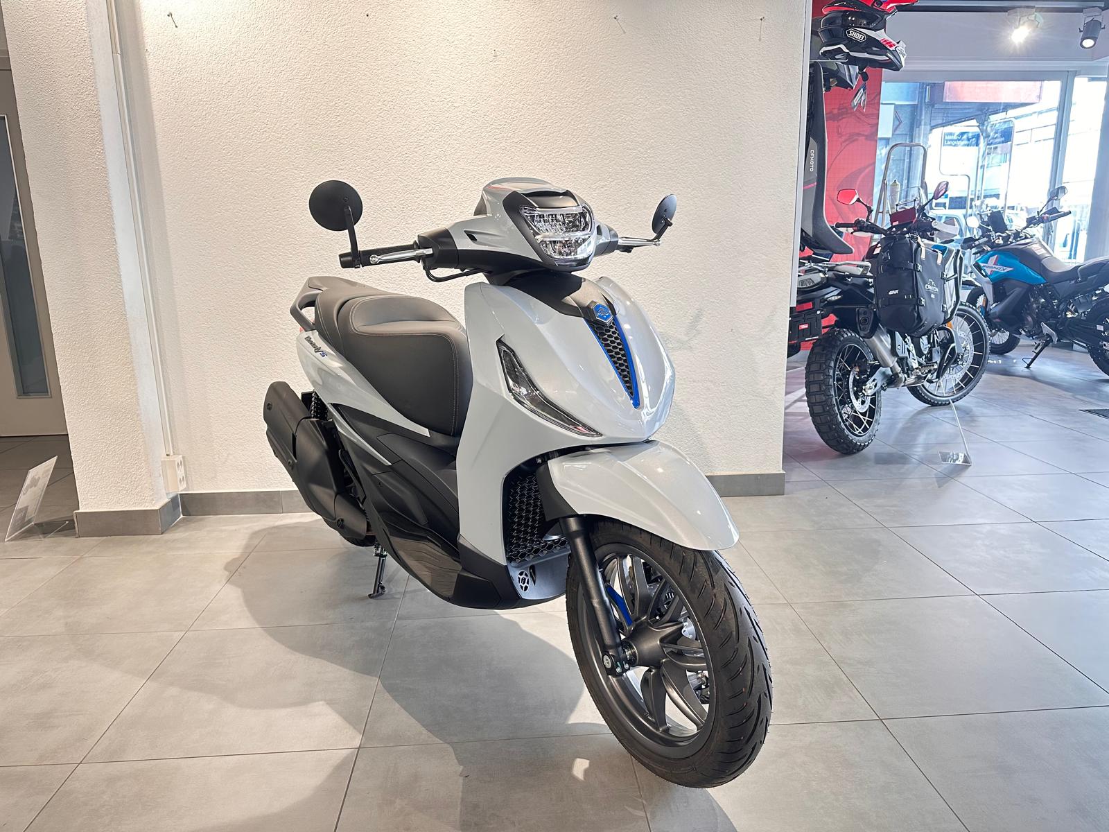 PIAGGIO Beverly 400 Sport | Vorführfahrzeug | ABS | Garantie-image-0