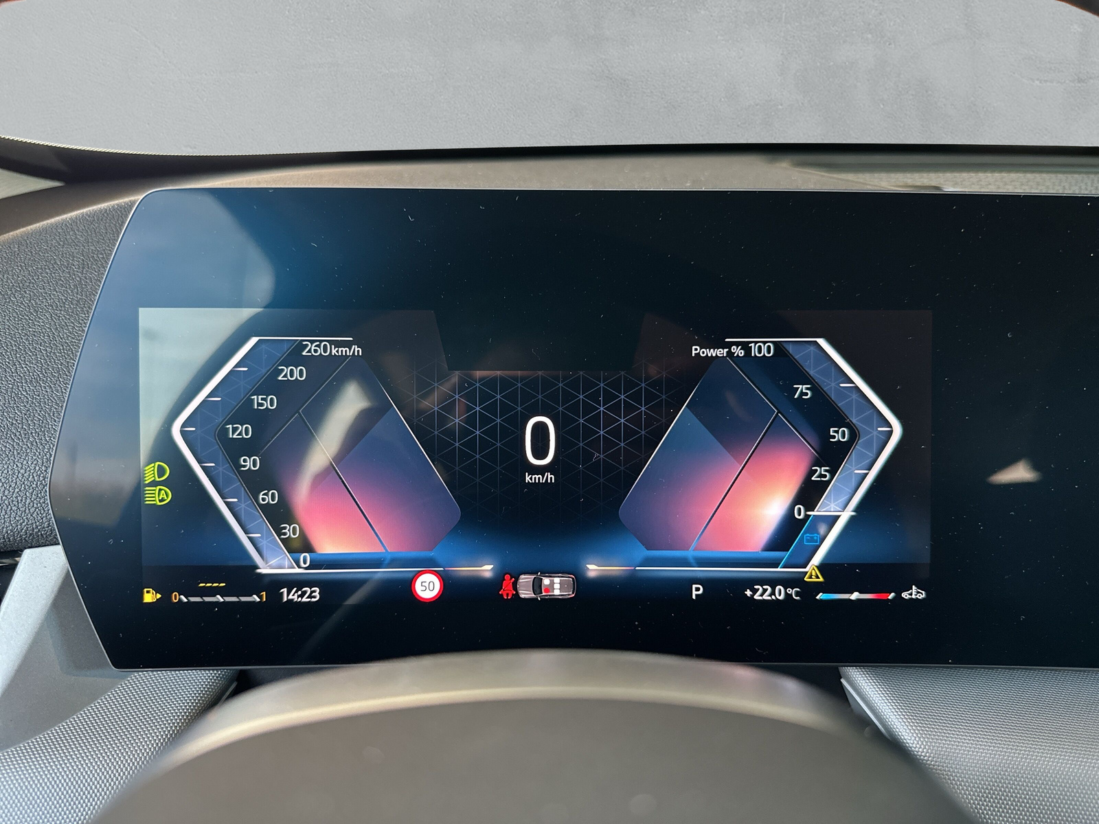 BMW X1 sDrive 18d-image-17