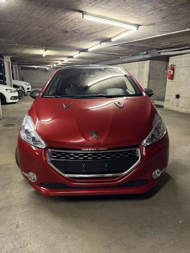 PEUGEOT 208 1.6 Turbo GTi-showroom-element-2