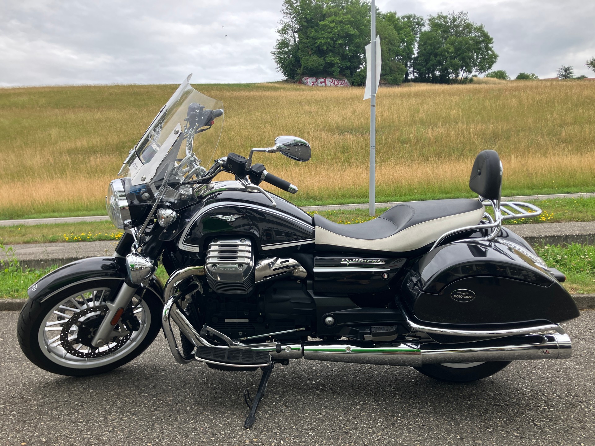 MOTO GUZZI California 1400 Touring-image-0