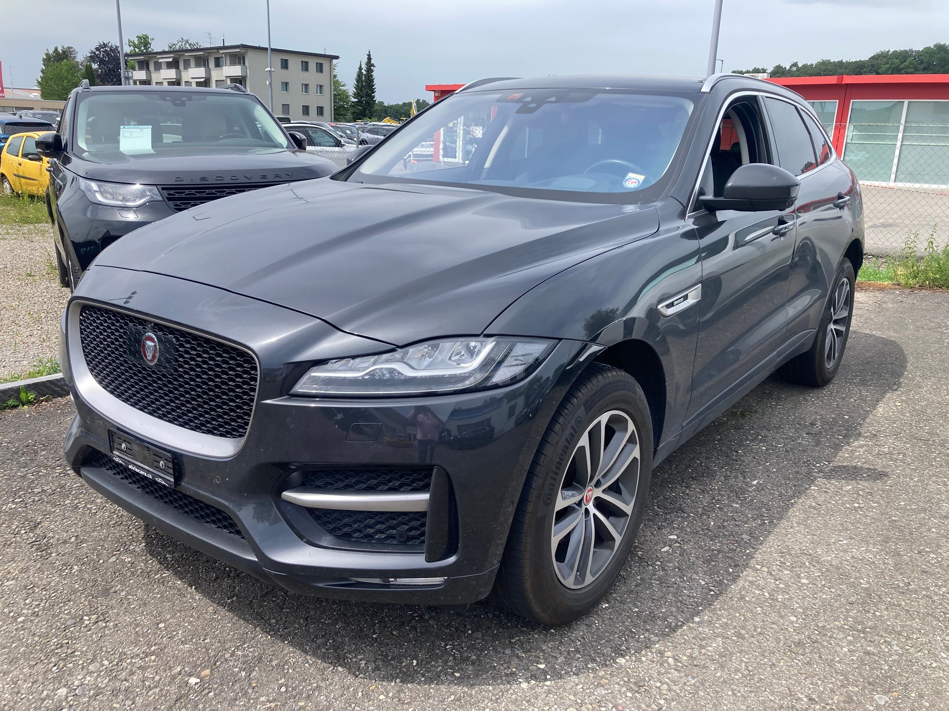 JAGUAR F-Pace 25d R-Sport AWD Automatik 90YRS Celebration Ed.