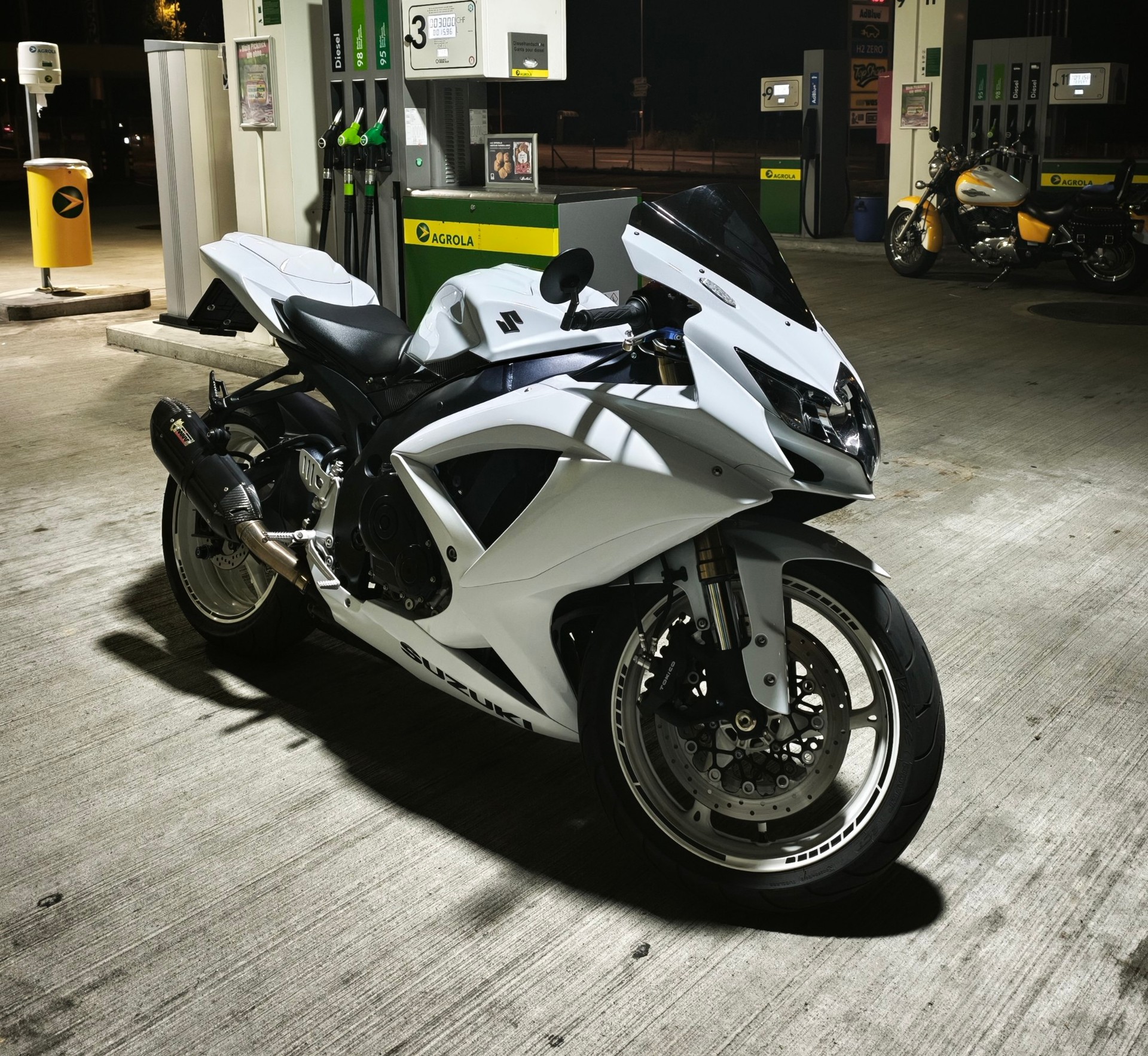 SUZUKI GSX-R 600 U L0 (25kW)-image-1