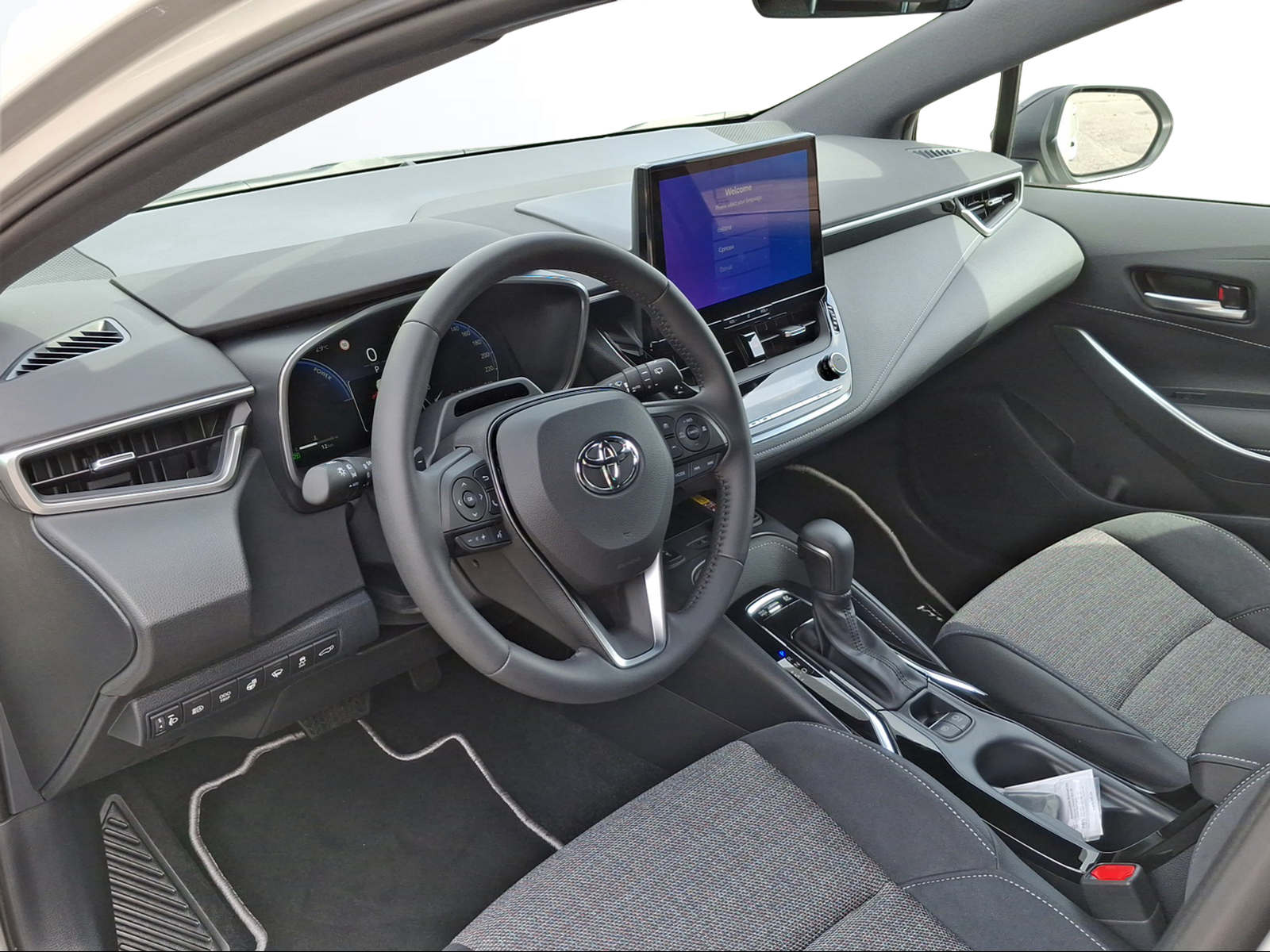 TOYOTA Corolla Touring Sports 2.0 HSD Swiss Edition e-CVT-image-9