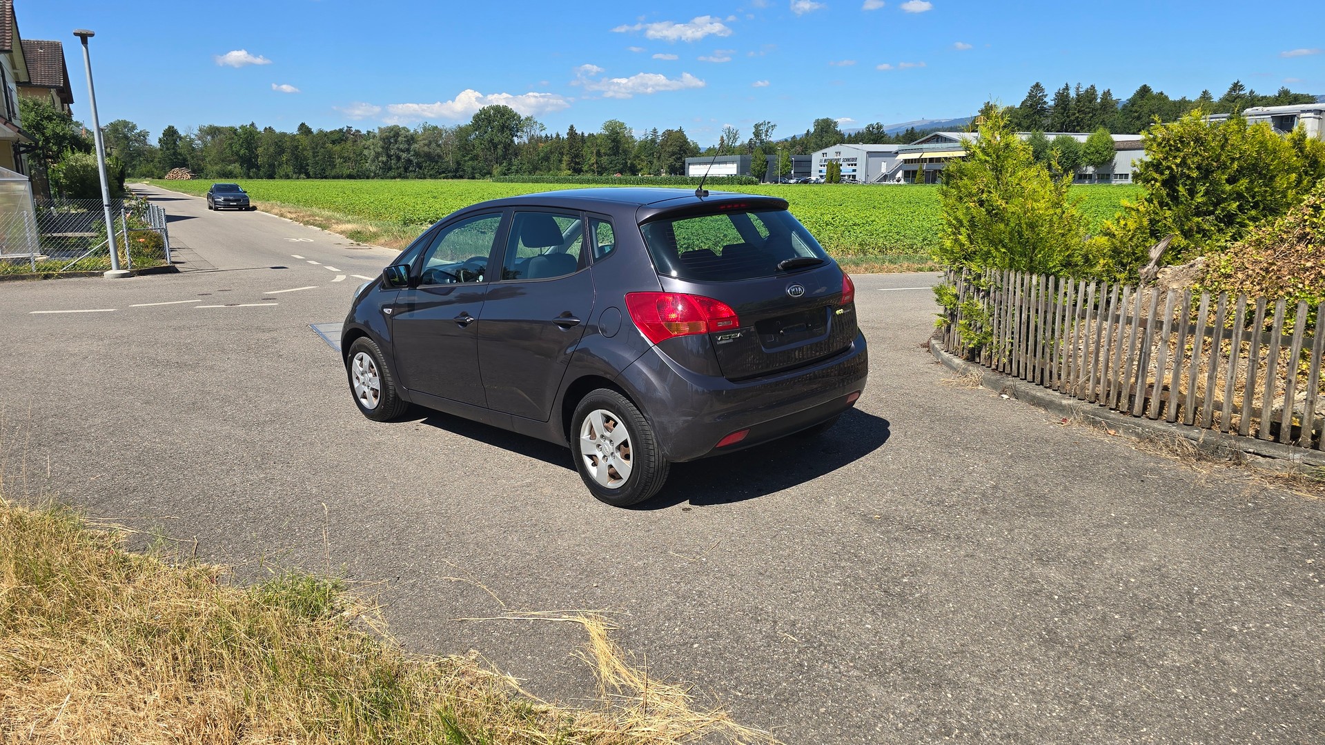 KIA Venga 1.6 CRDi _seven-showroom-element-1