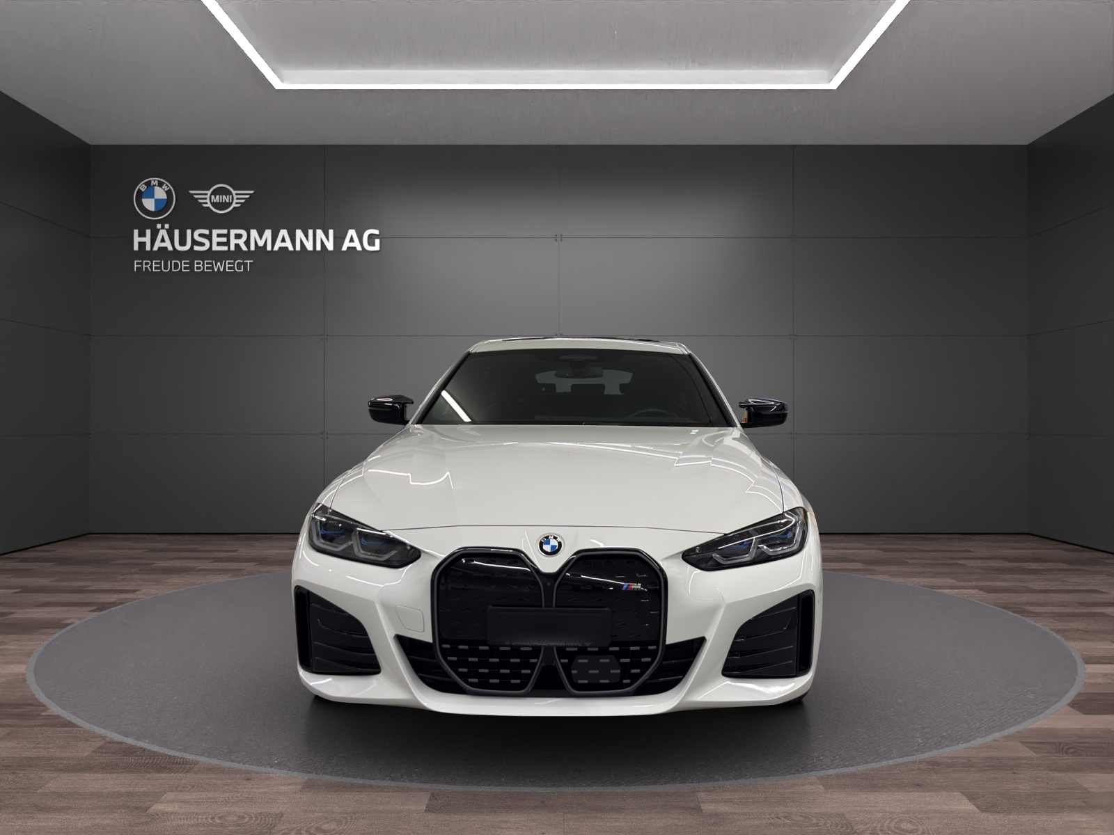 BMW i4 M50-showroom-element-1