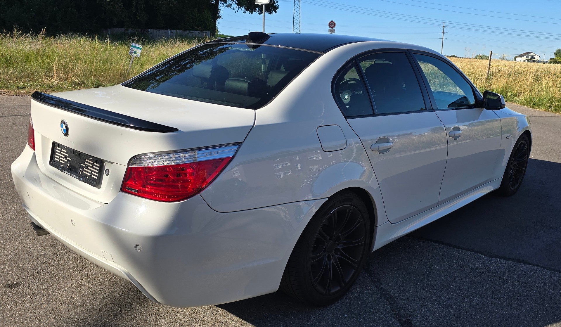 BMW d- M-Sportpaket-image-7
