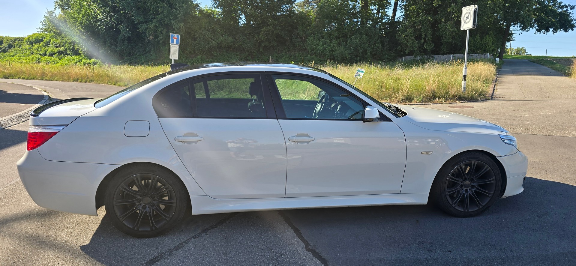 BMW d- M-Sportpaket-image-5