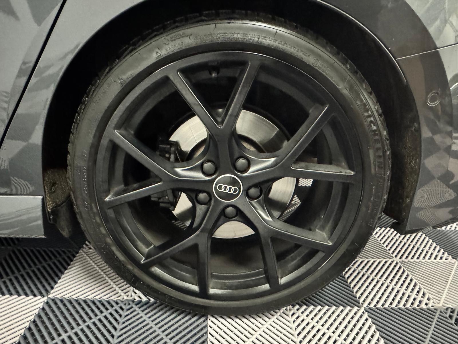 AUDI RS3 Sportback 2.5 TSI quattro S-tronic-image-27