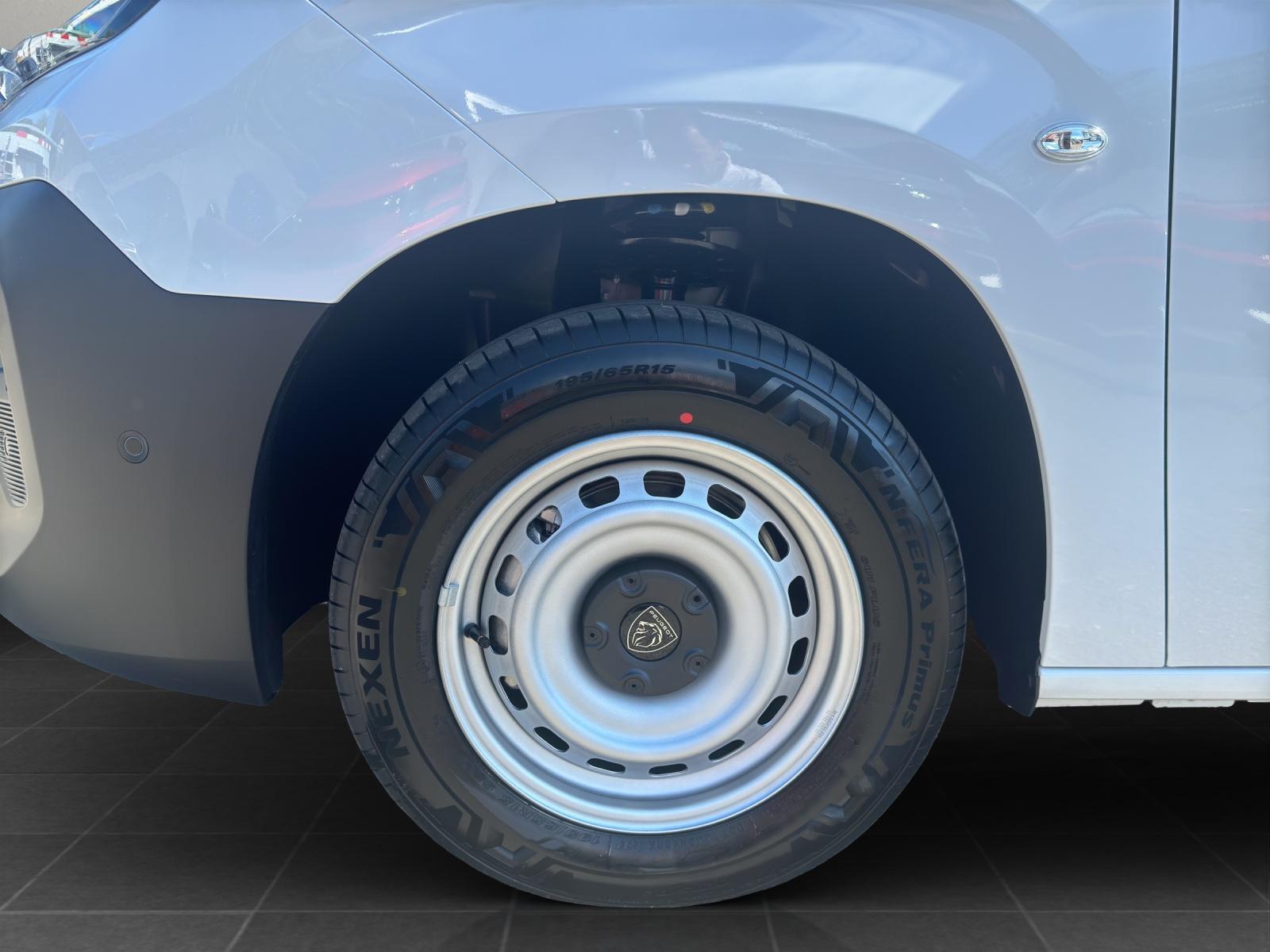 PEUGEOT Partner 650 Standard 1.5 BlueHDI 100 S/S-image-20