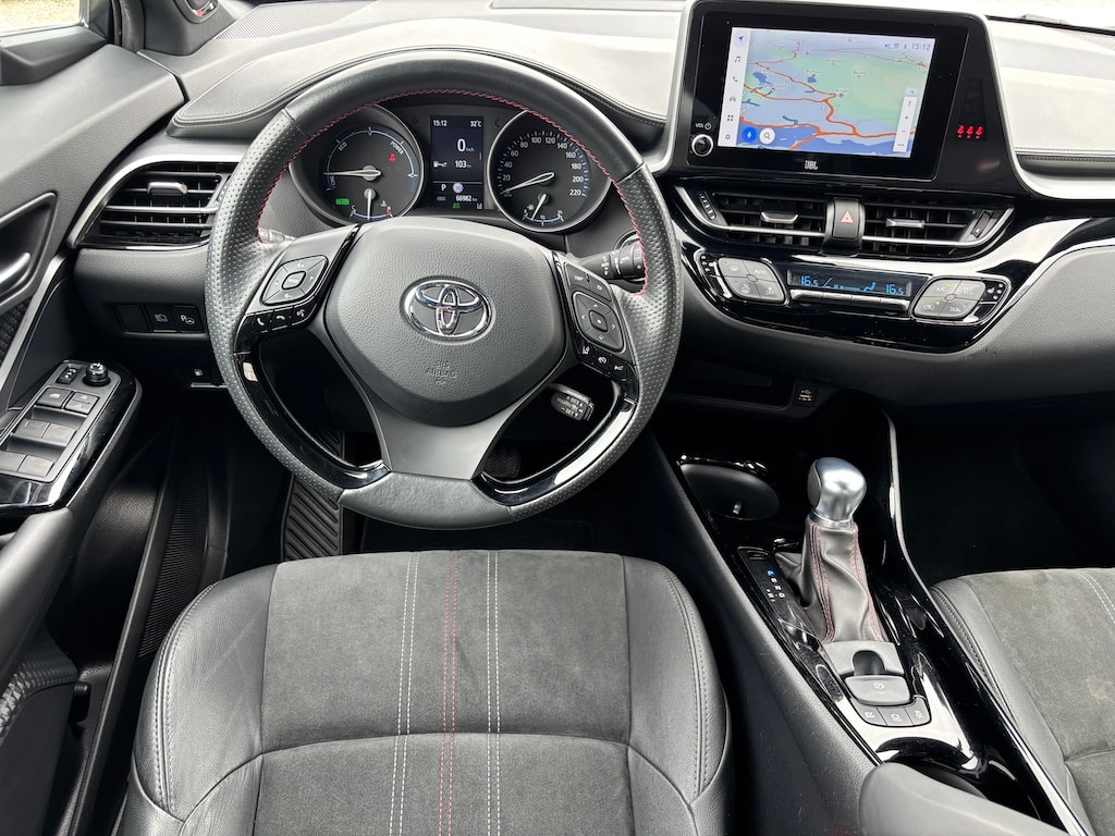 TOYOTA C-HR 2.0 HSD CVT GR Sport-image-10