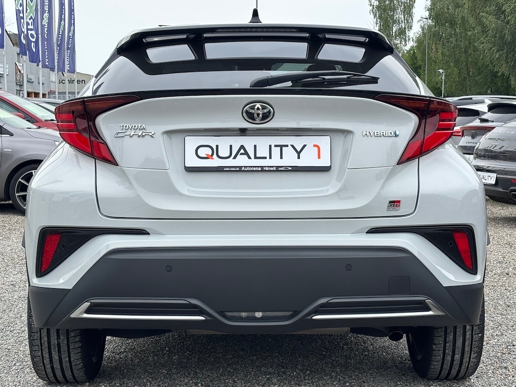 TOYOTA C-HR 2.0 HSD CVT GR Sport-image-4