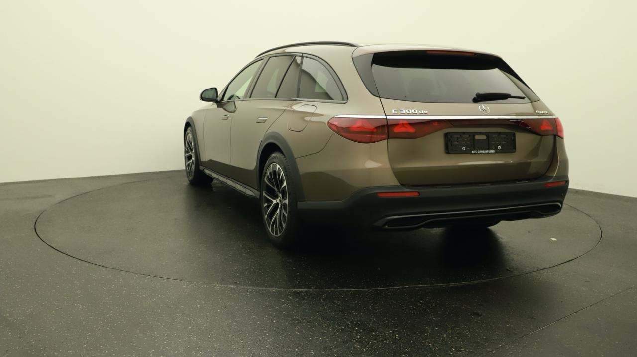 MERCEDES-BENZ E 300 de All-Terrain 4Matic EQ Hybrid 9G-Tronic-showroom-element-3