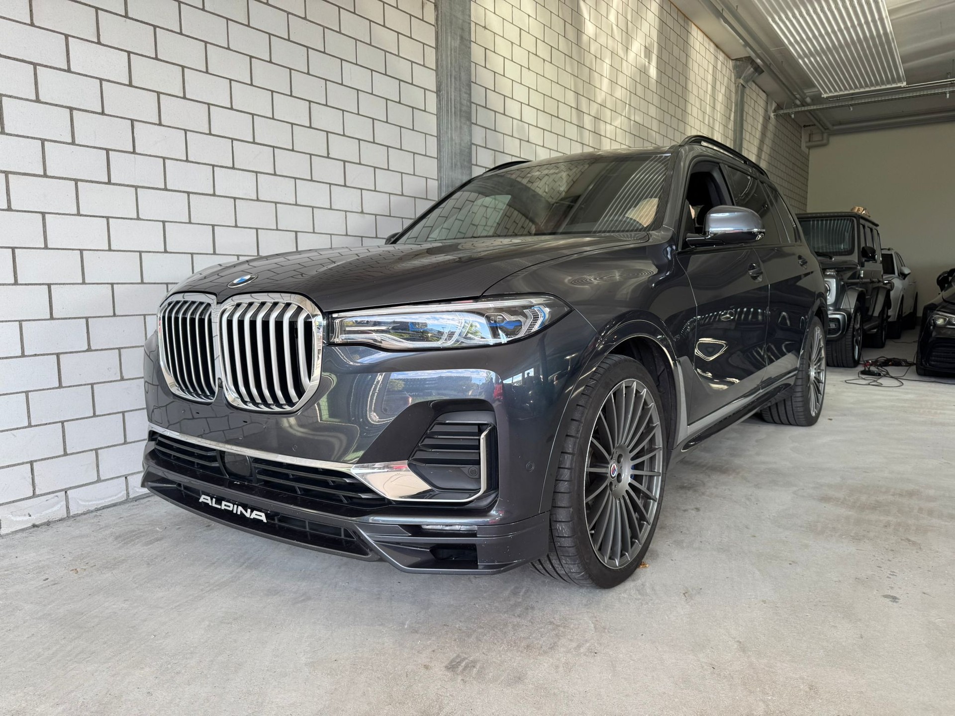 BMW-ALPINA XB 7 Allrad Vollausstattung-showroom-element-1