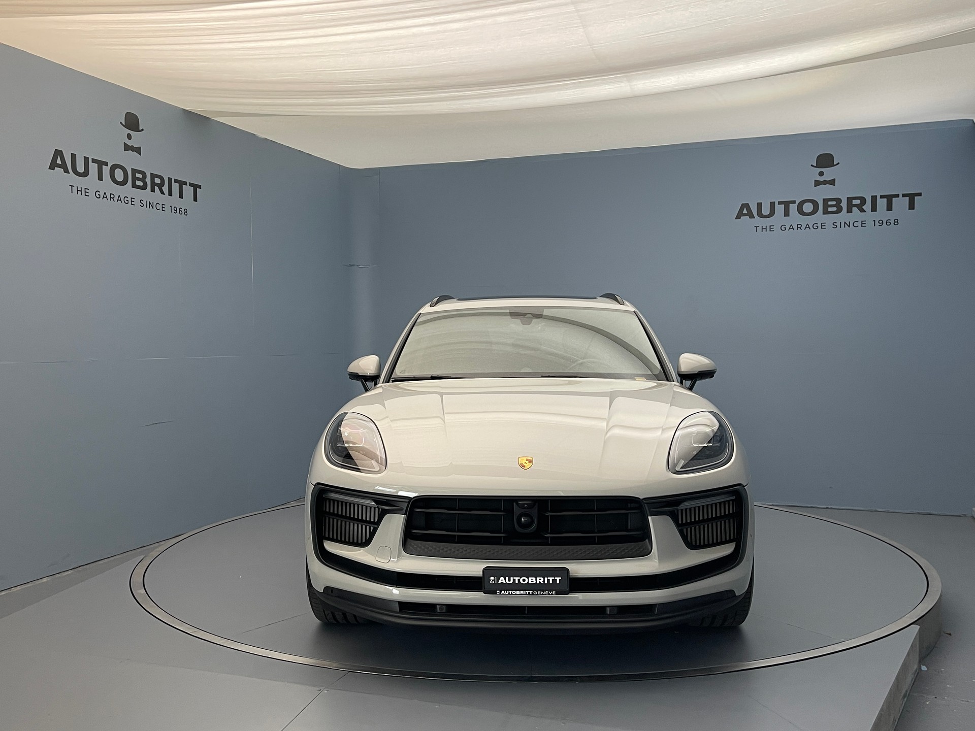 PORSCHE Macan 2.9 V6 S-showroom-element-1