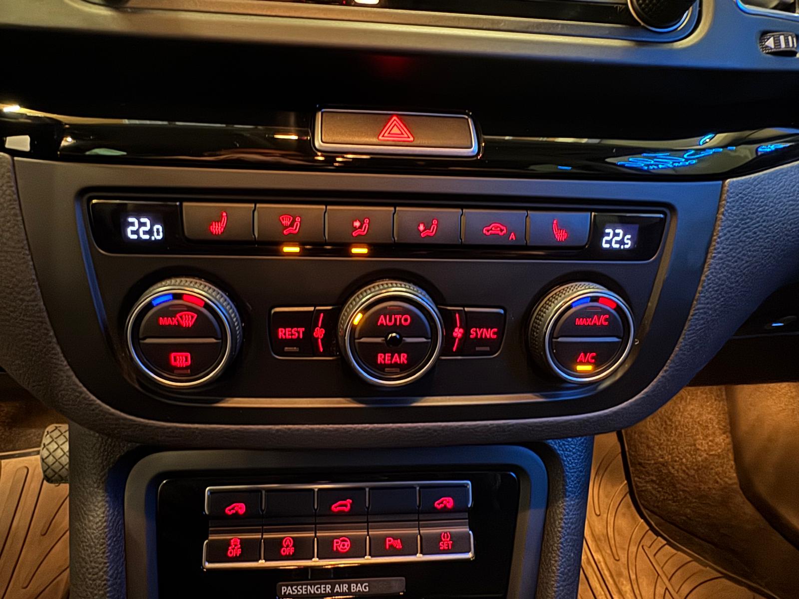 VW Sharan 2.0 TSI BMT Highline DSG-image-24