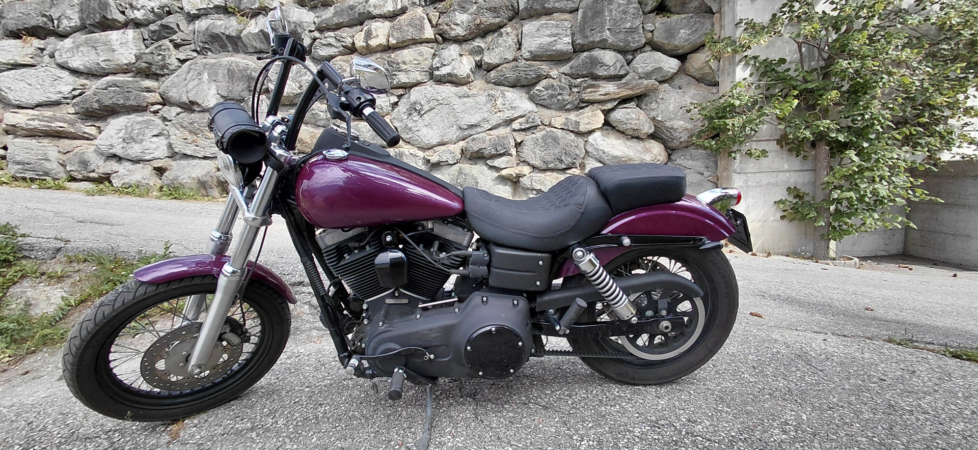 HARLEY-DAVIDSON FXDBI Dyna Street Bob-image-0