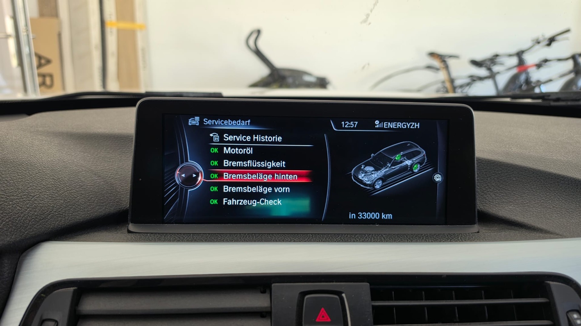 BMW 320d xDrive Touring Sport Line Steptronic mit 184 PS-image-14