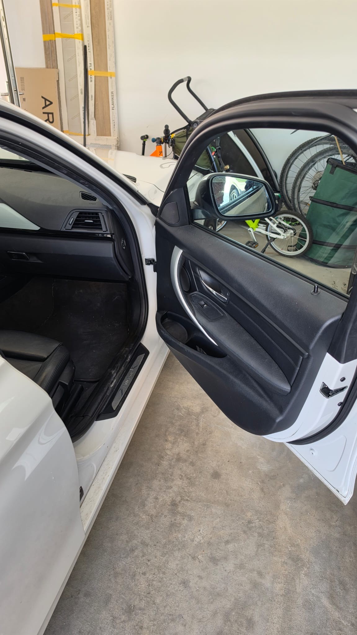 BMW 320d xDrive Touring Sport Line Steptronic mit 184 PS-image-9