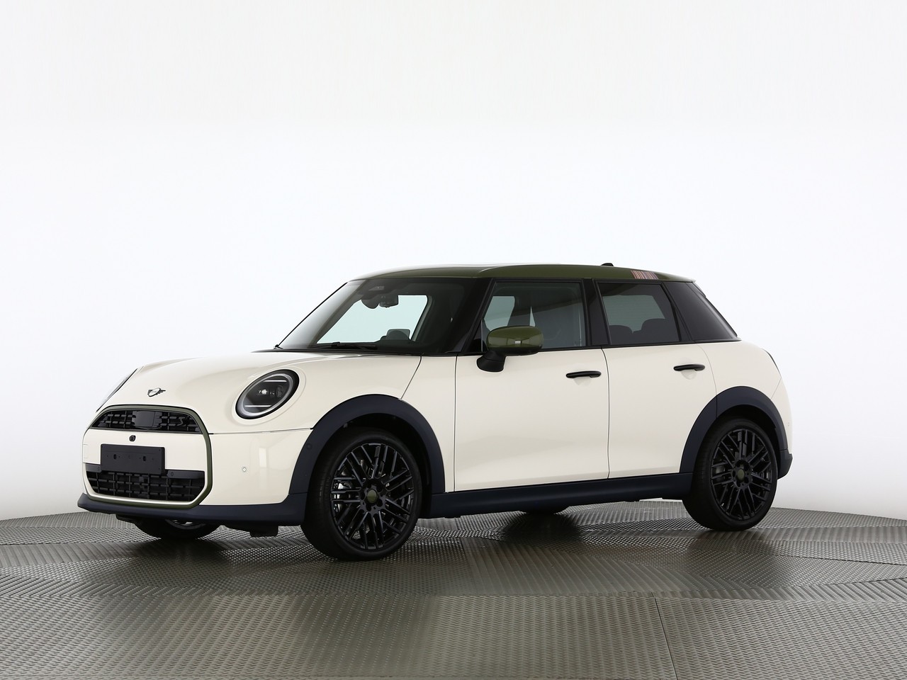 MINI Cooper S DKG-showroom-element-2